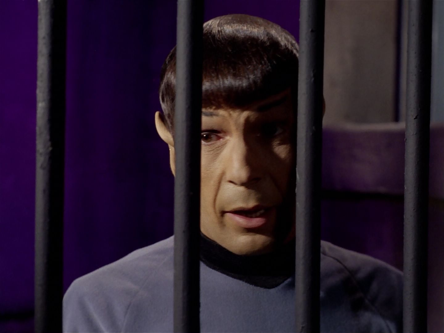 ariane179254_StarTrek_2x23_TheOmegaGlory_1479.jpg