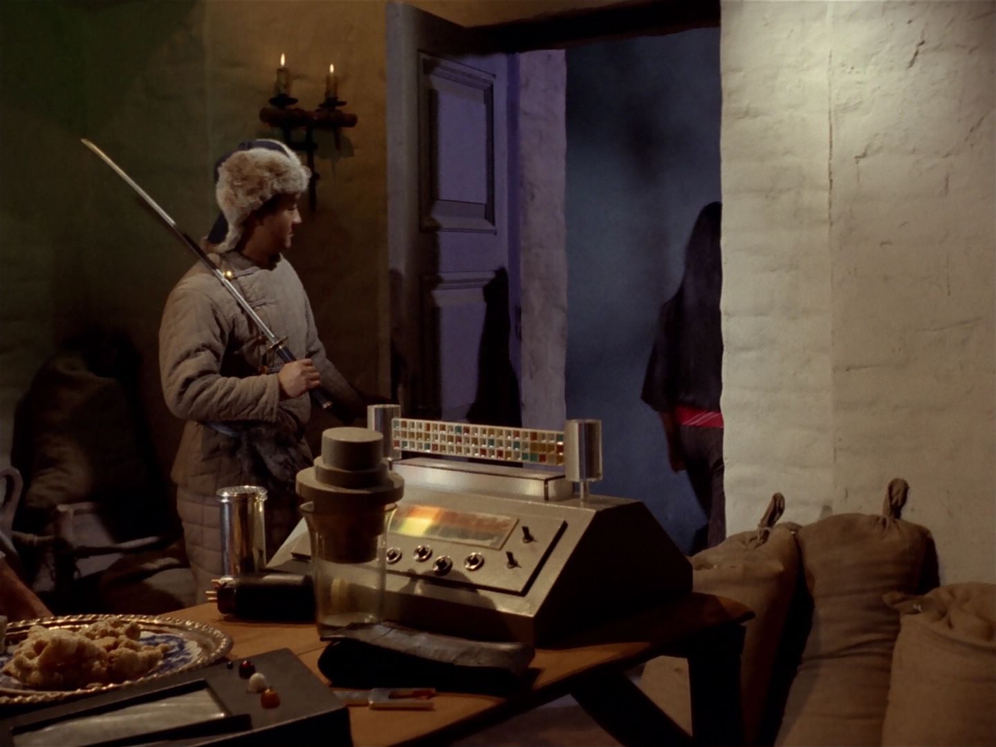 ariane179254_StarTrek_2x23_TheOmegaGlory_1518.jpg
