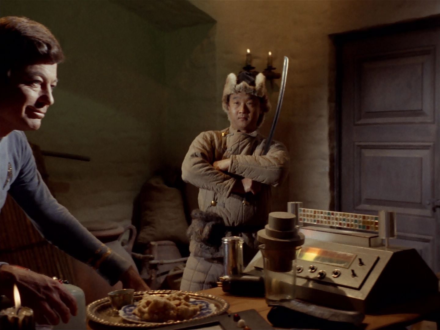 ariane179254_StarTrek_2x23_TheOmegaGlory_1523.jpg