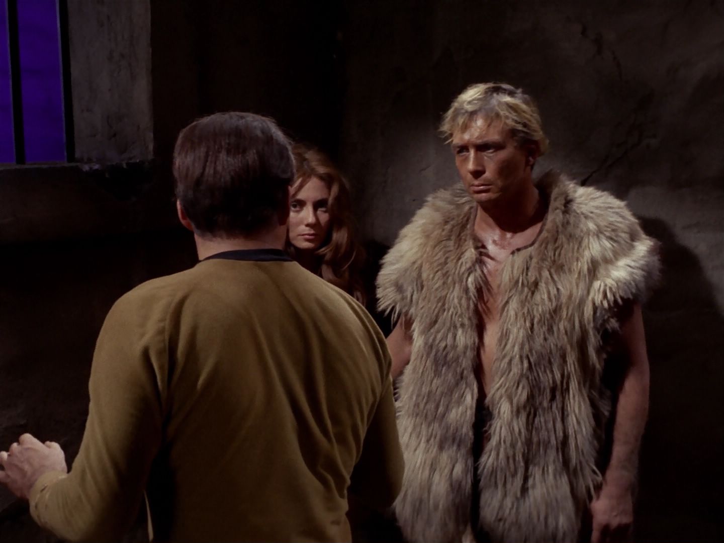 ariane179254_StarTrek_2x23_TheOmegaGlory_1641.jpg