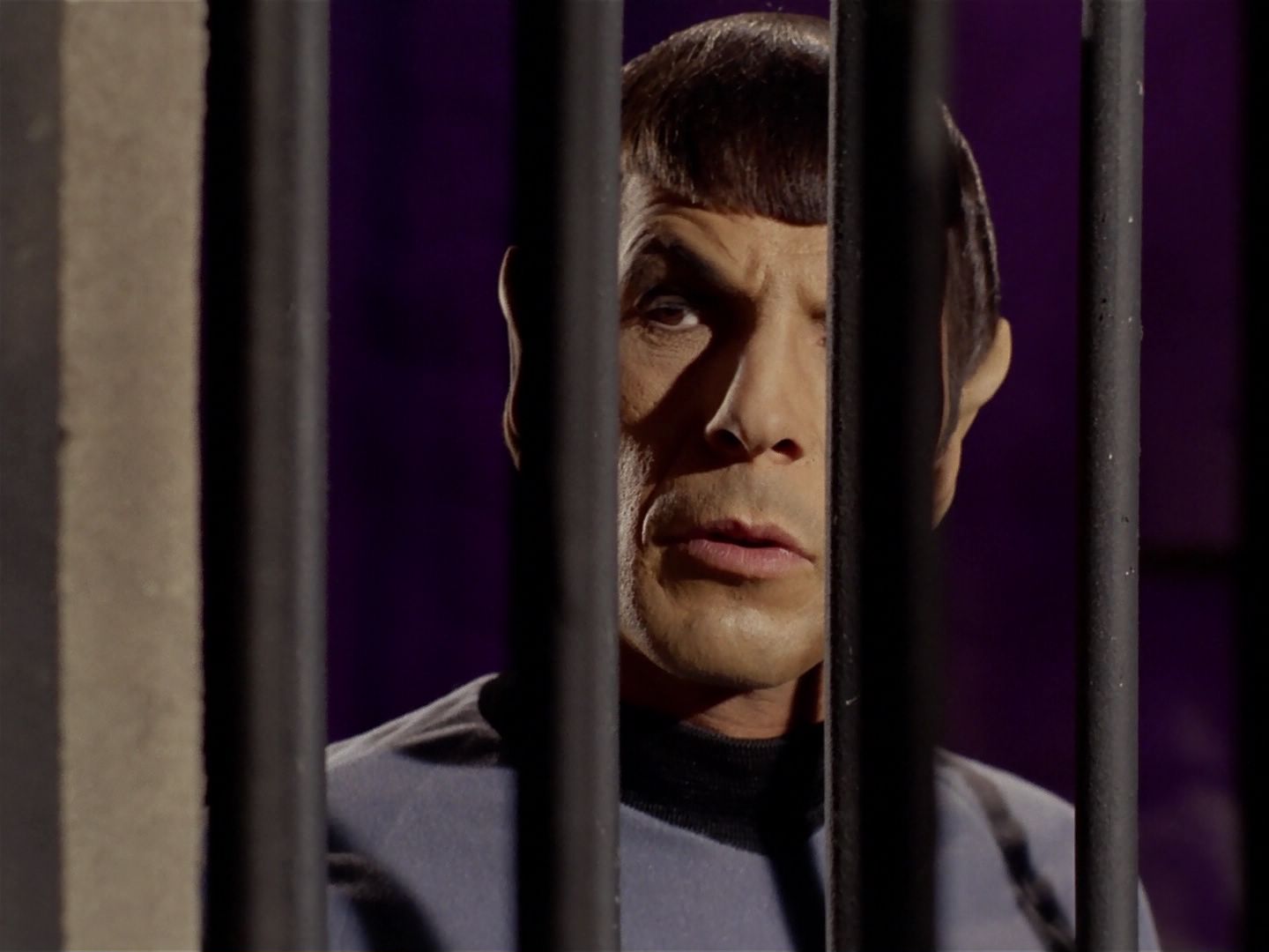 ariane179254_StarTrek_2x23_TheOmegaGlory_1663.jpg
