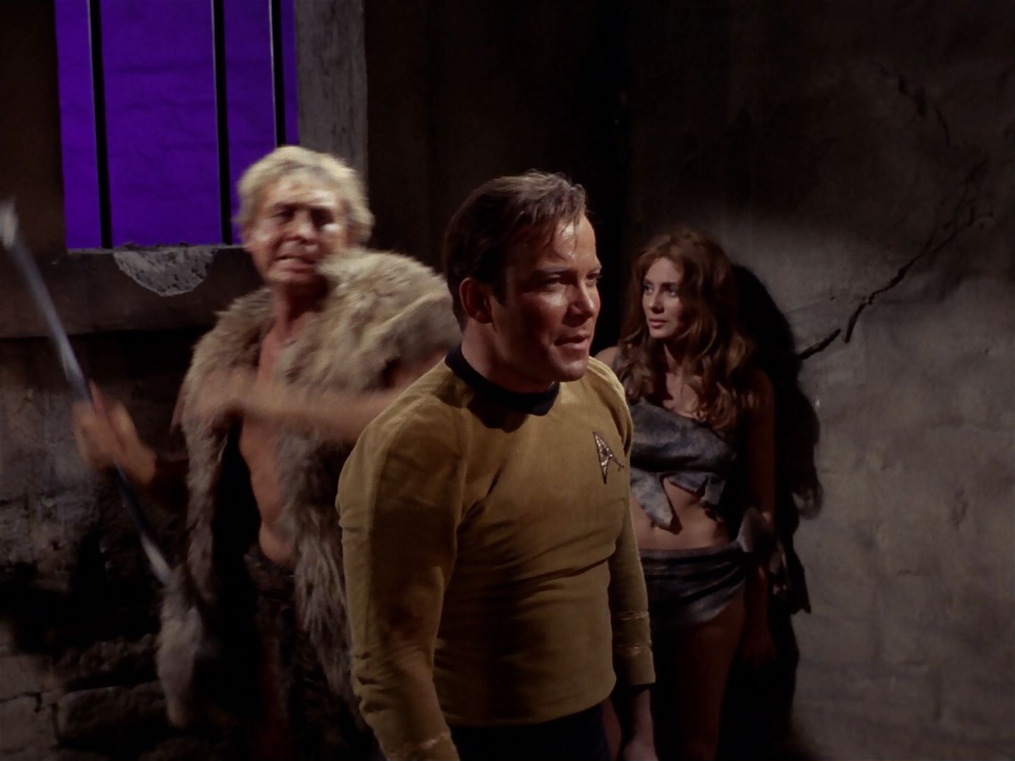 ariane179254_StarTrek_2x23_TheOmegaGlory_1687.jpg