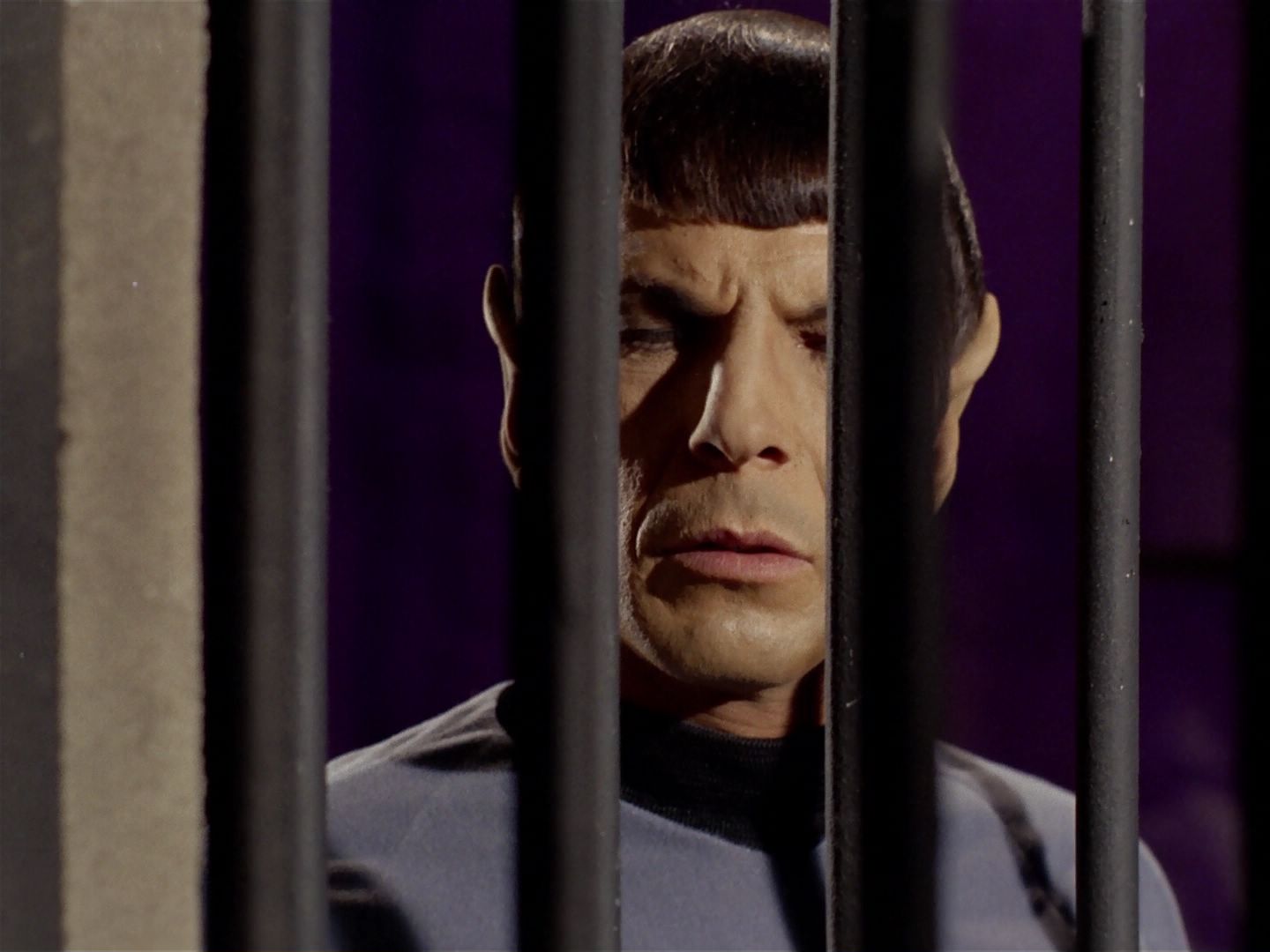 ariane179254_StarTrek_2x23_TheOmegaGlory_1689.jpg