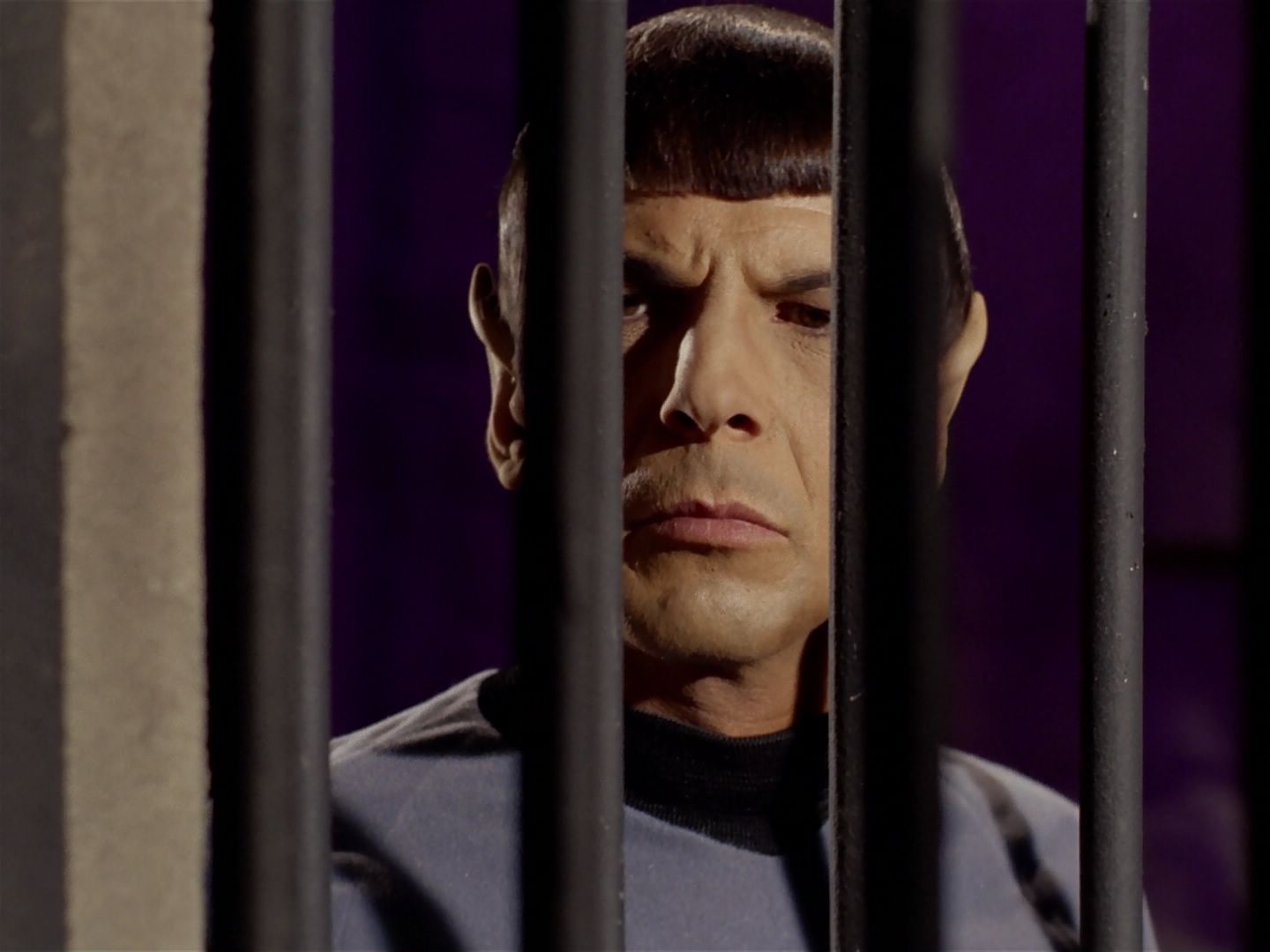 ariane179254_StarTrek_2x23_TheOmegaGlory_1698.jpg