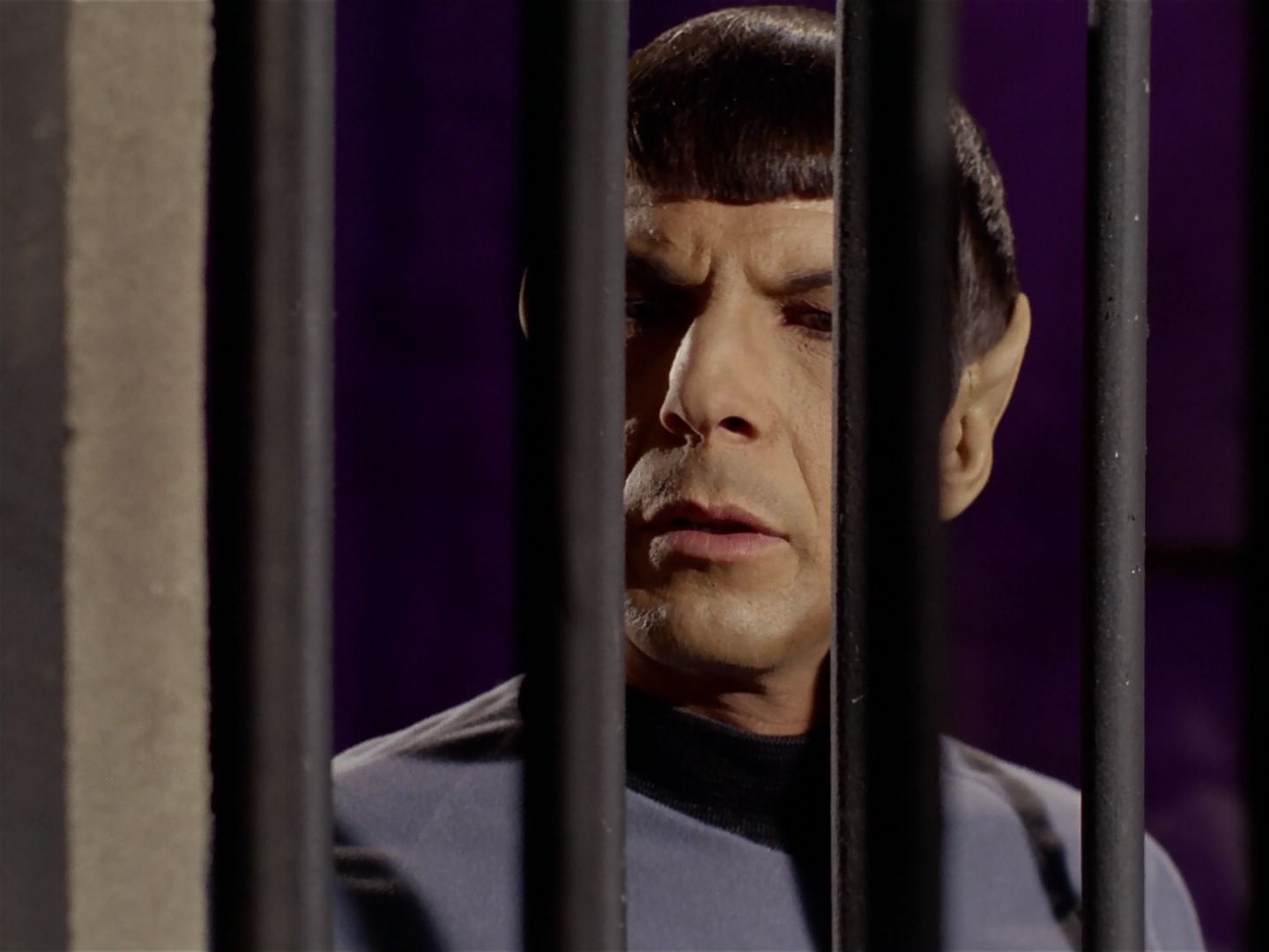 ariane179254_StarTrek_2x23_TheOmegaGlory_1706.jpg