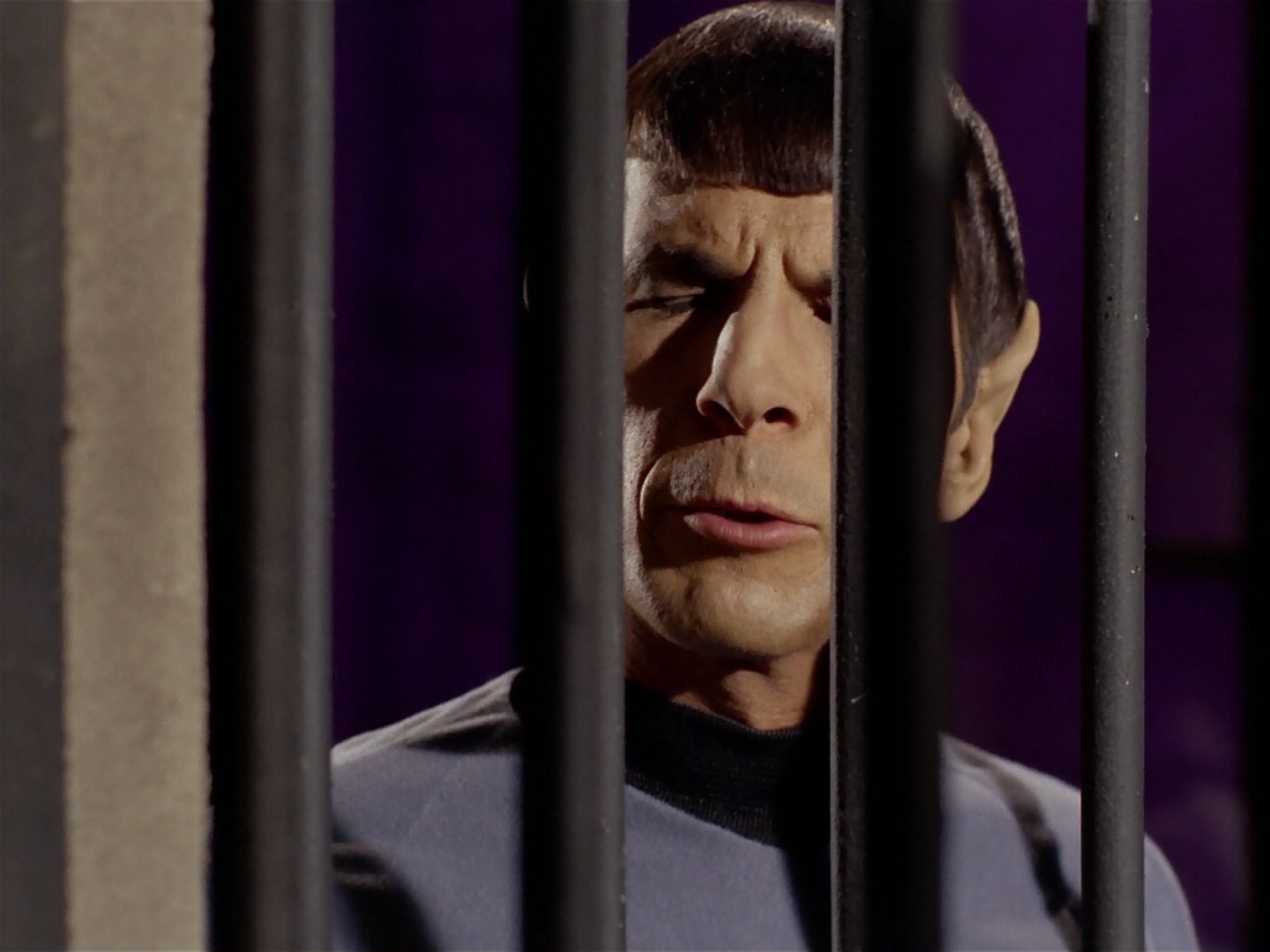 ariane179254_StarTrek_2x23_TheOmegaGlory_1715.jpg