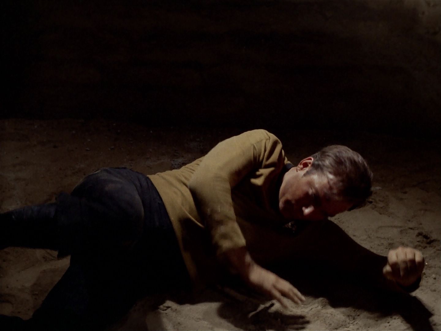 ariane179254_StarTrek_2x23_TheOmegaGlory_1744.jpg