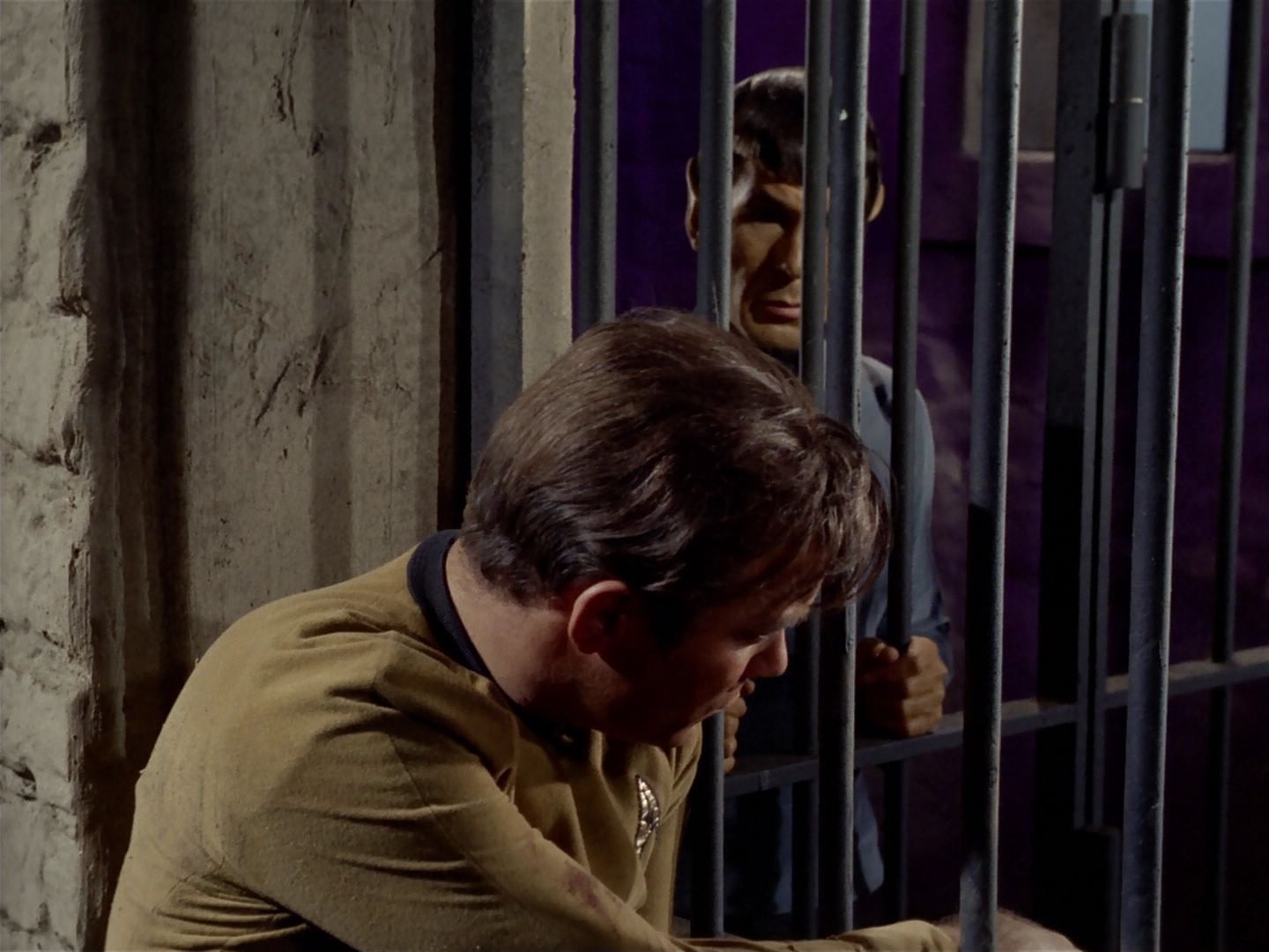 ariane179254_StarTrek_2x23_TheOmegaGlory_1779.jpg