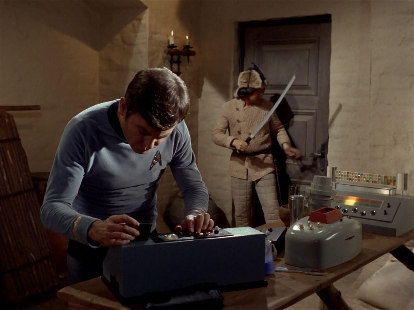 ariane179254_StarTrek_2x23_TheOmegaGlory_1803.jpg