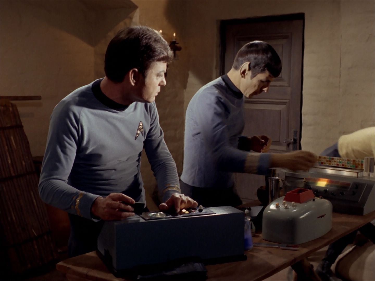 ariane179254_StarTrek_2x23_TheOmegaGlory_1814.jpg