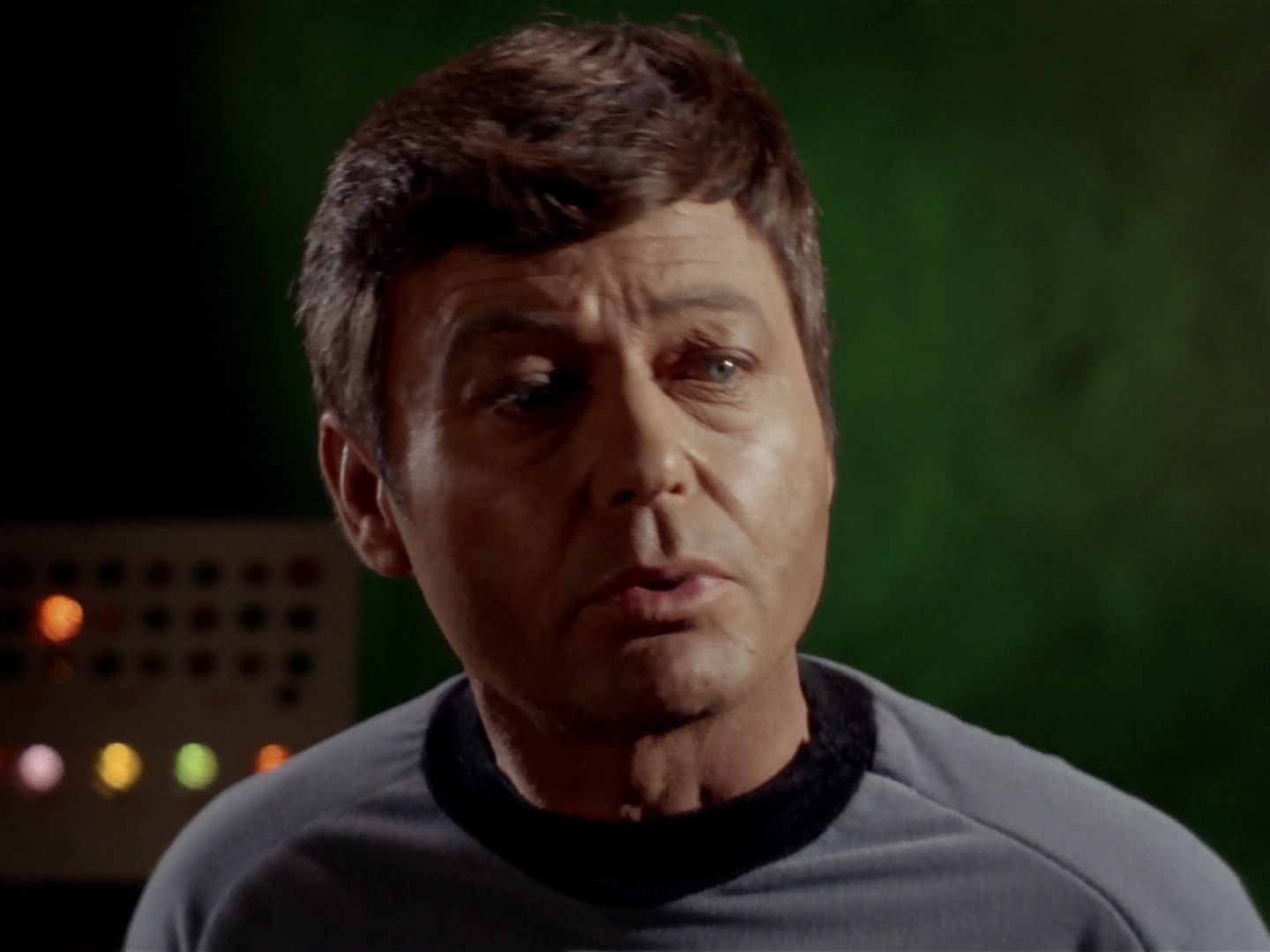 ariane179254_StarTrek_2x23_TheOmegaGlory_1883.jpg