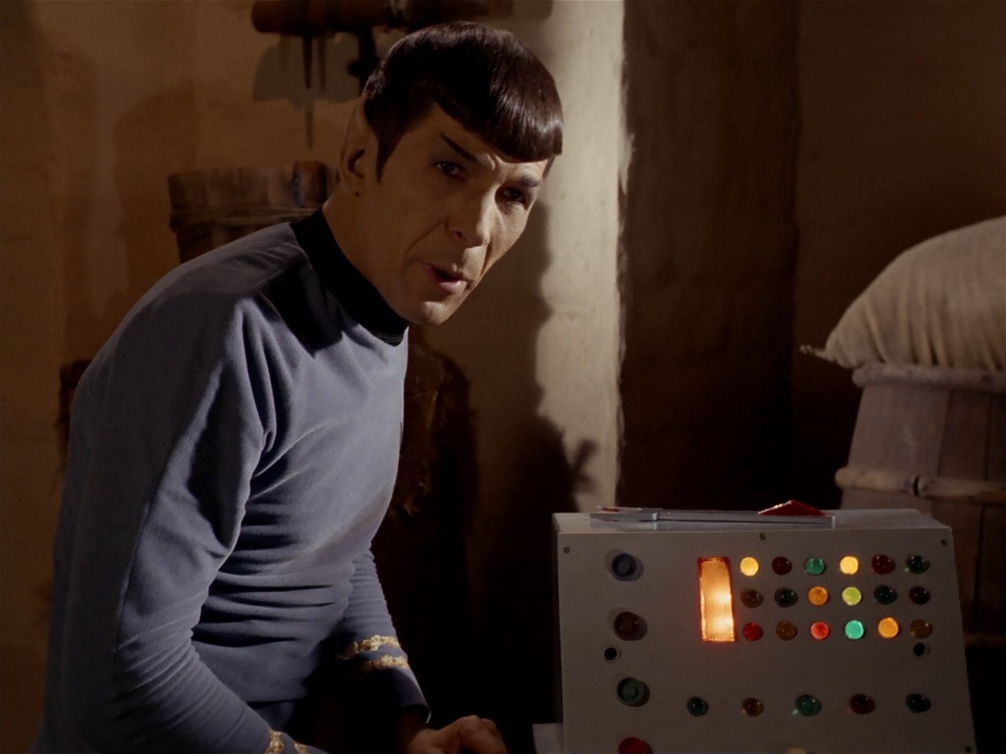 ariane179254_StarTrek_2x23_TheOmegaGlory_1910.jpg