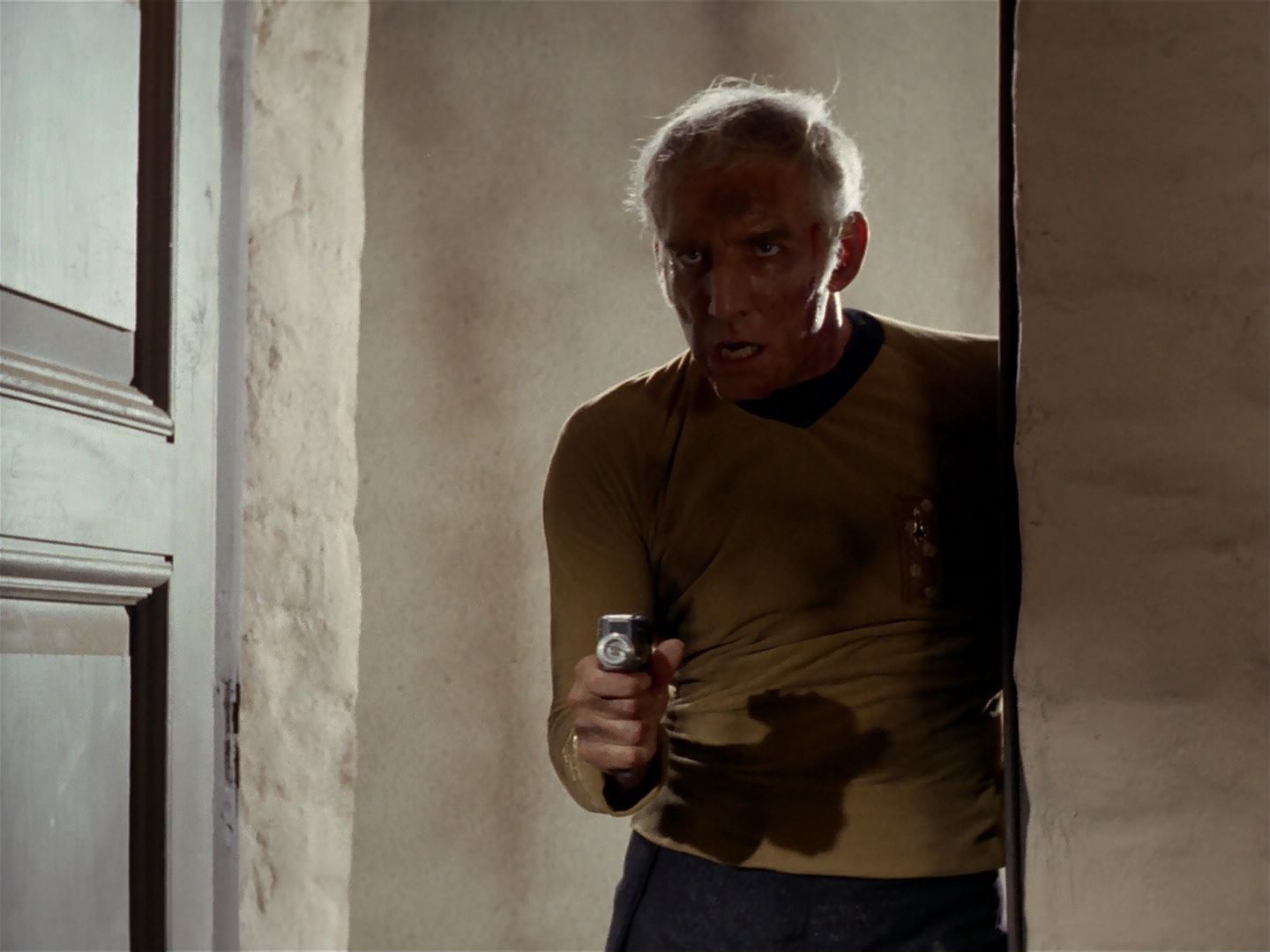 ariane179254_StarTrek_2x23_TheOmegaGlory_1921.jpg