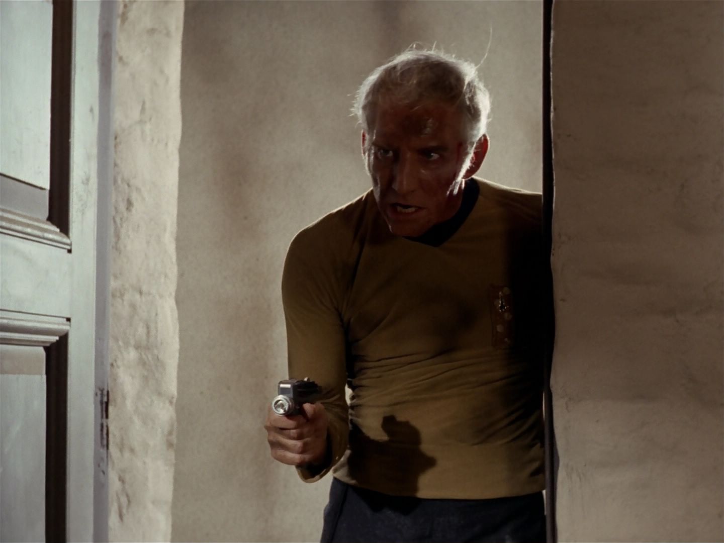 ariane179254_StarTrek_2x23_TheOmegaGlory_1934.jpg