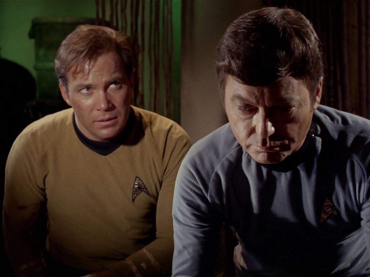 ariane179254_StarTrek_2x23_TheOmegaGlory_1936.jpg