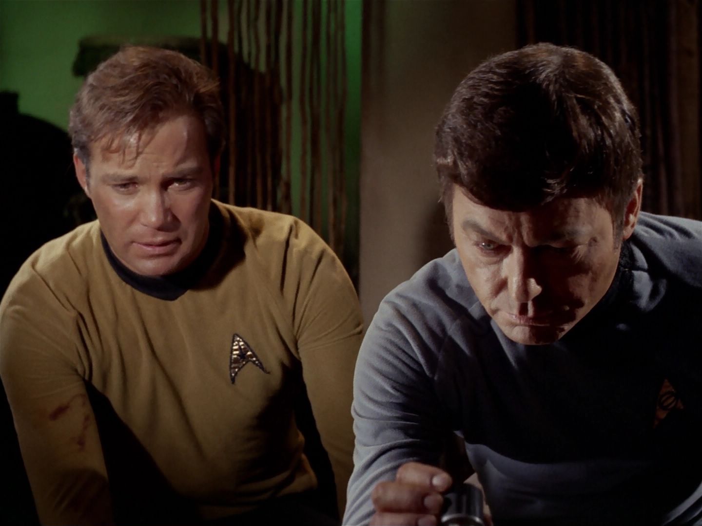 ariane179254_StarTrek_2x23_TheOmegaGlory_1942.jpg