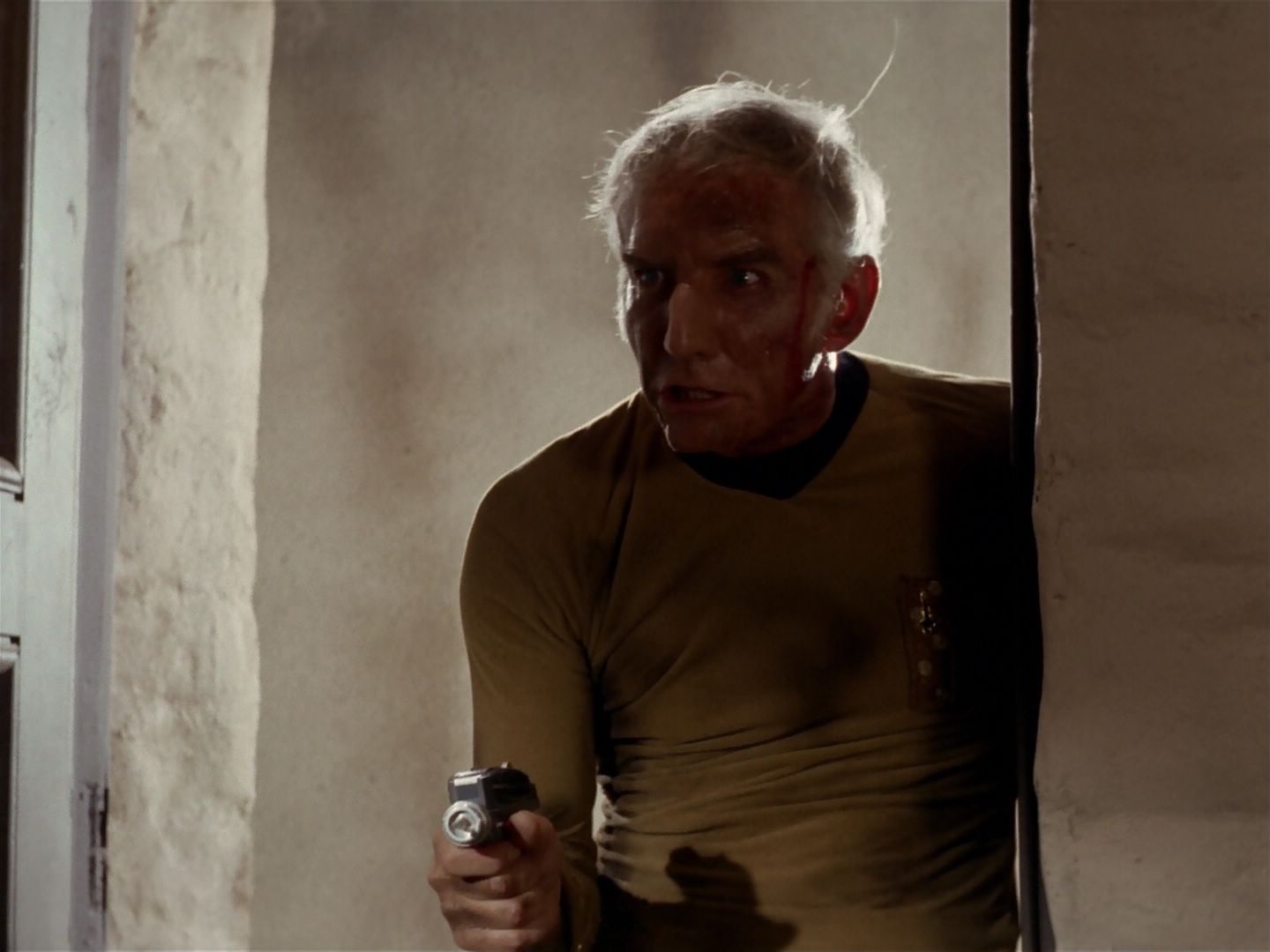 ariane179254_StarTrek_2x23_TheOmegaGlory_1944.jpg