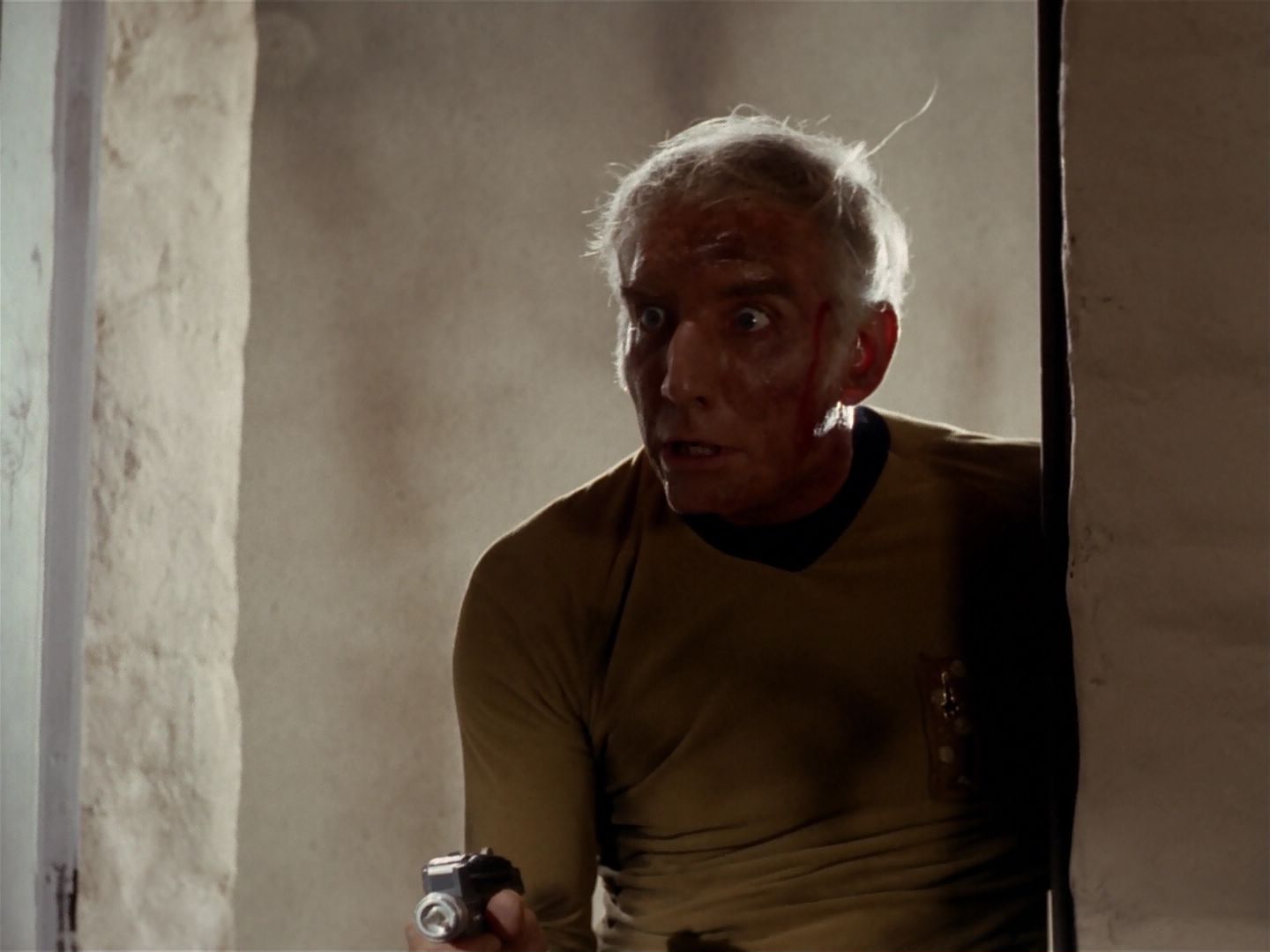 ariane179254_StarTrek_2x23_TheOmegaGlory_1946.jpg