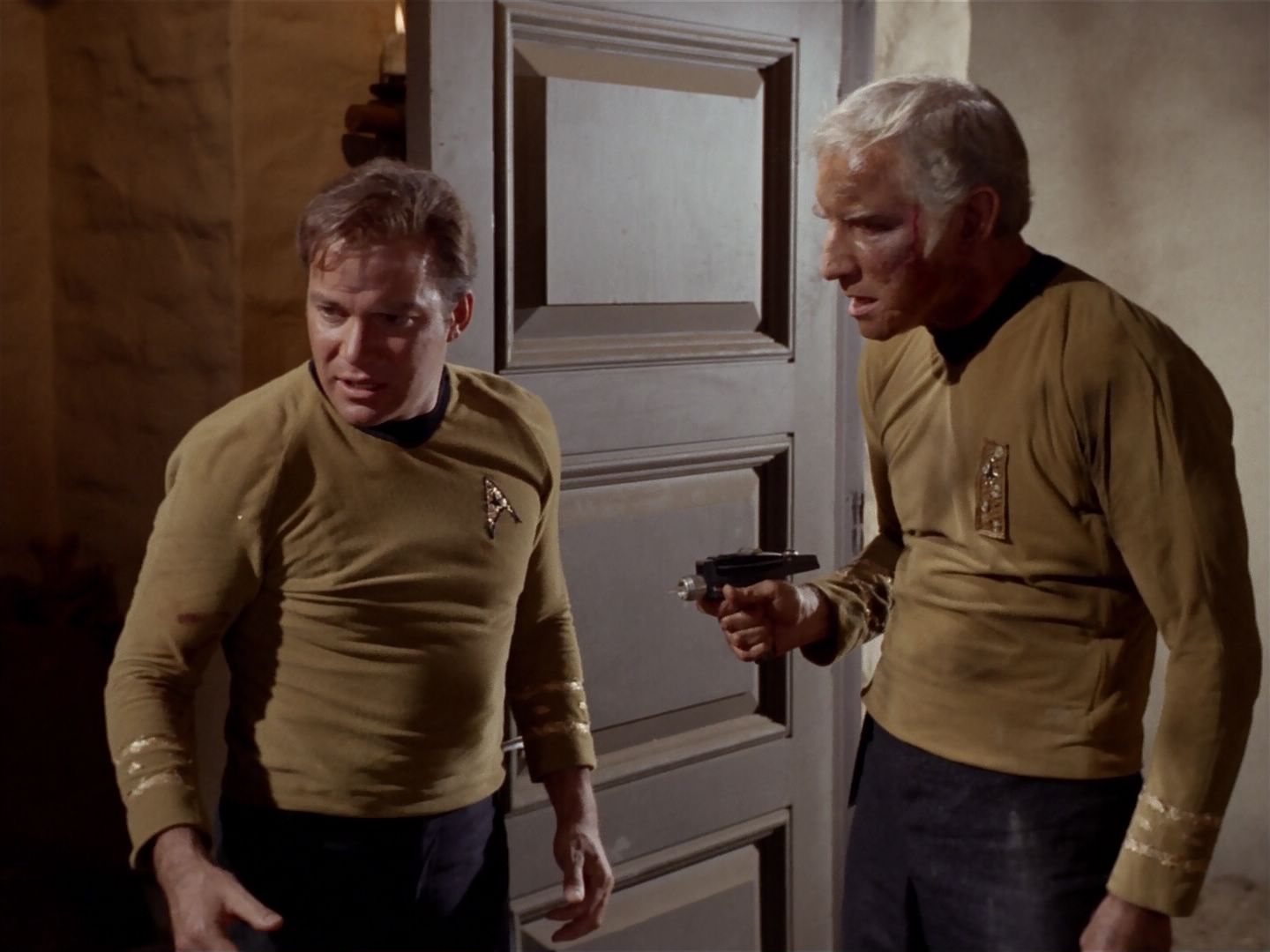 ariane179254_StarTrek_2x23_TheOmegaGlory_1988.jpg