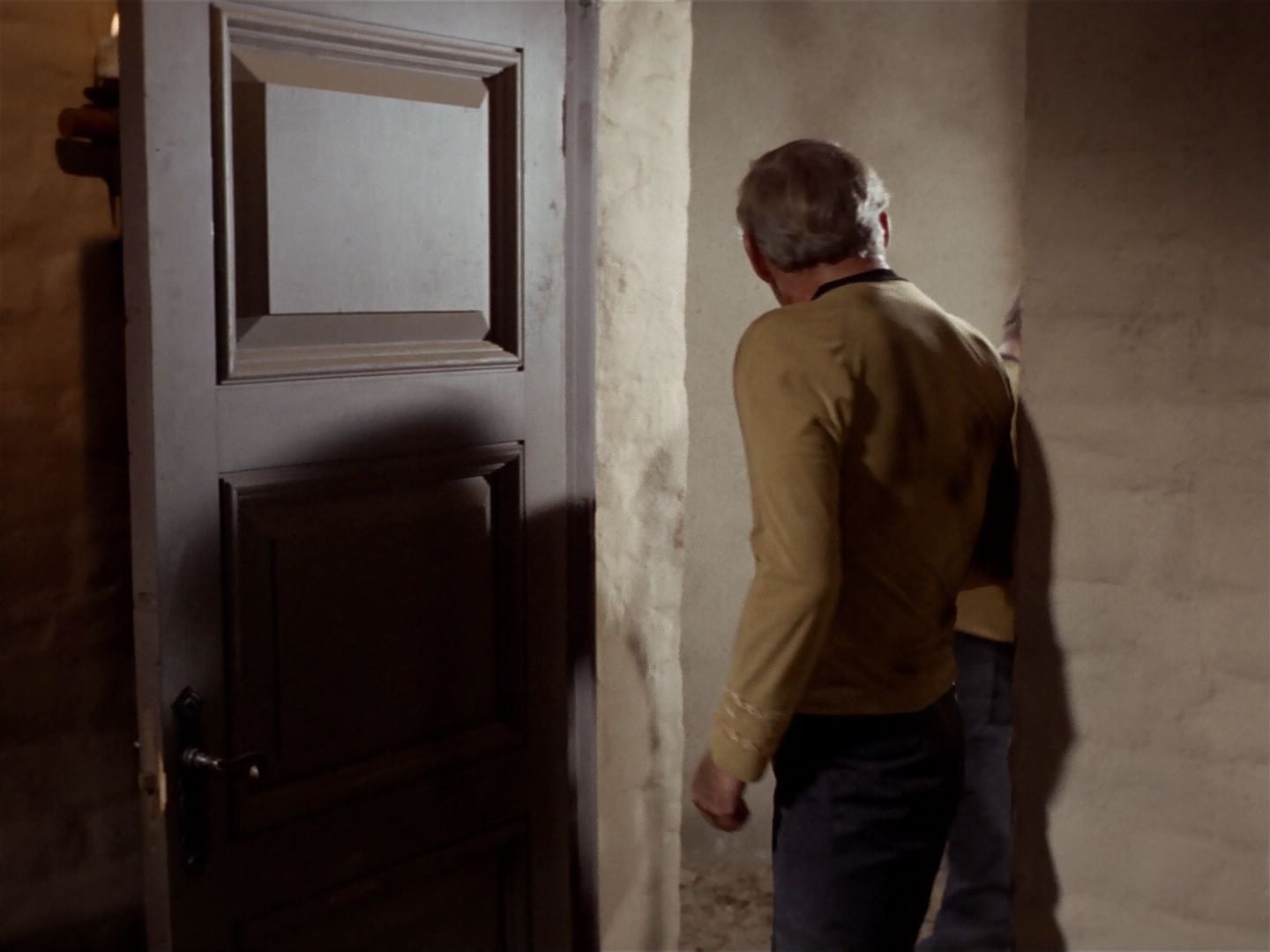ariane179254_StarTrek_2x23_TheOmegaGlory_2016.jpg