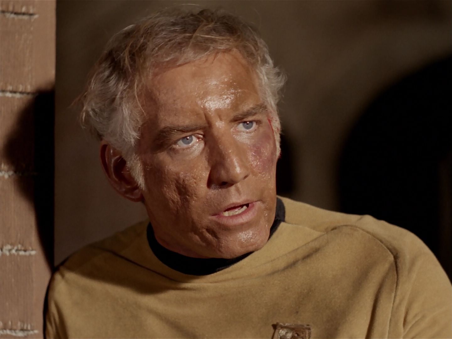 ariane179254_StarTrek_2x23_TheOmegaGlory_2055.jpg