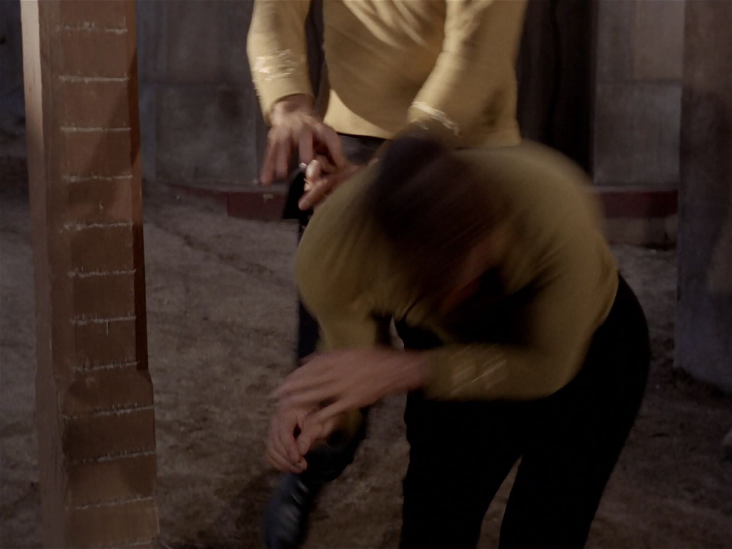 ariane179254_StarTrek_2x23_TheOmegaGlory_2138.jpg