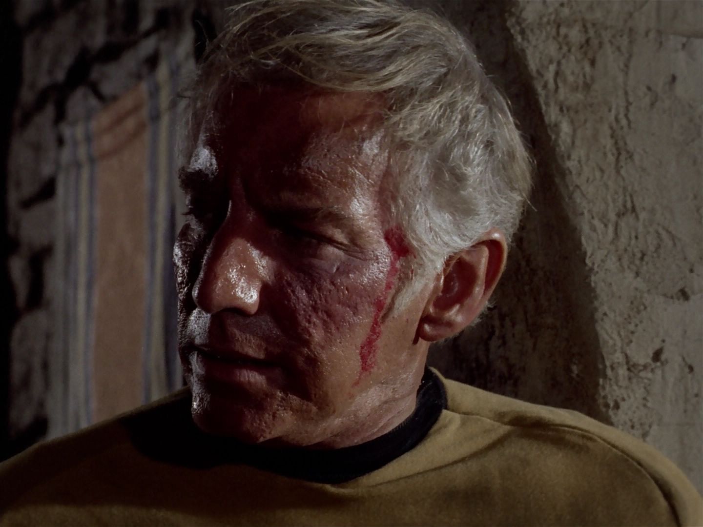 ariane179254_StarTrek_2x23_TheOmegaGlory_2164.jpg