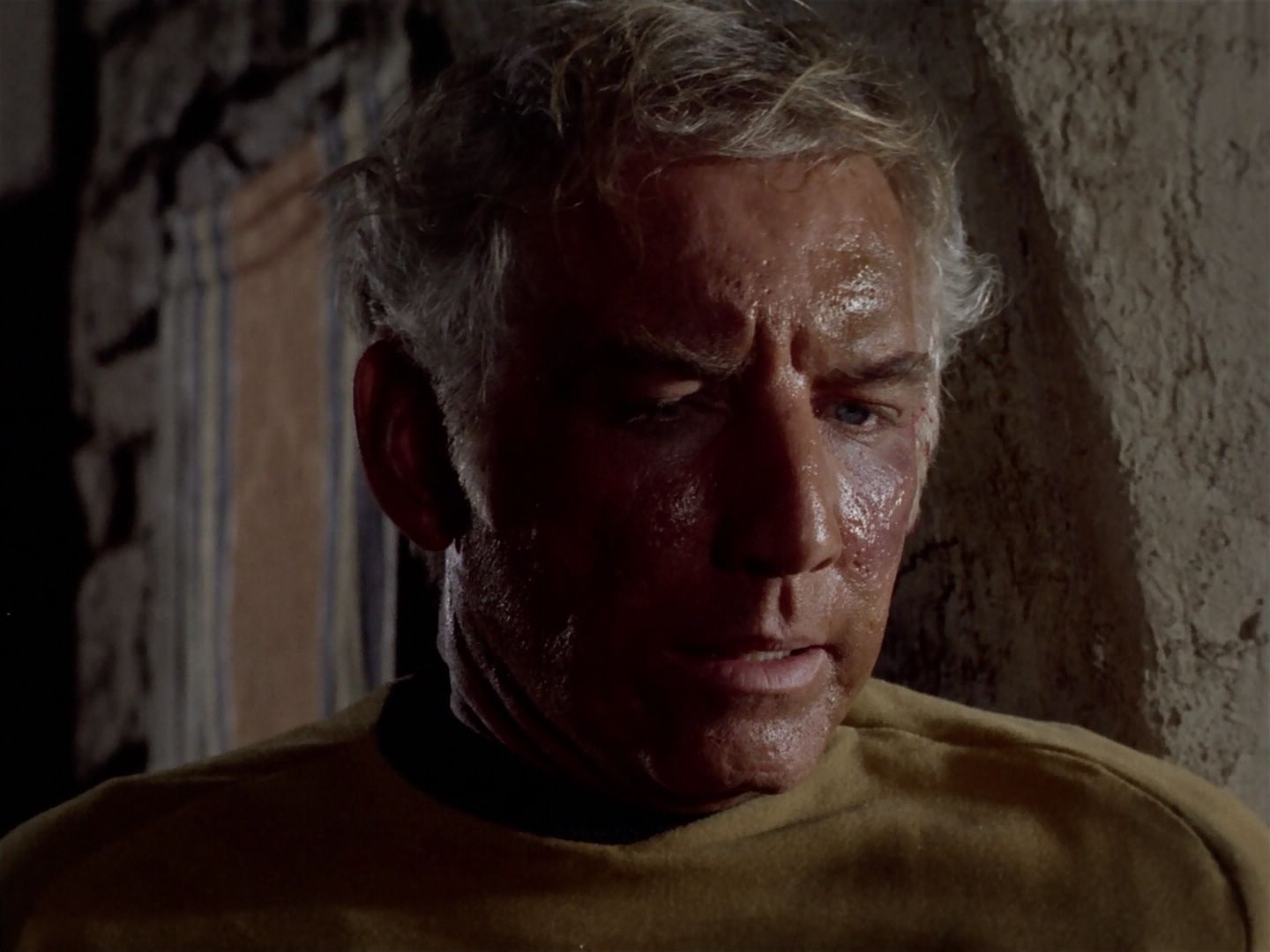 ariane179254_StarTrek_2x23_TheOmegaGlory_2166.jpg