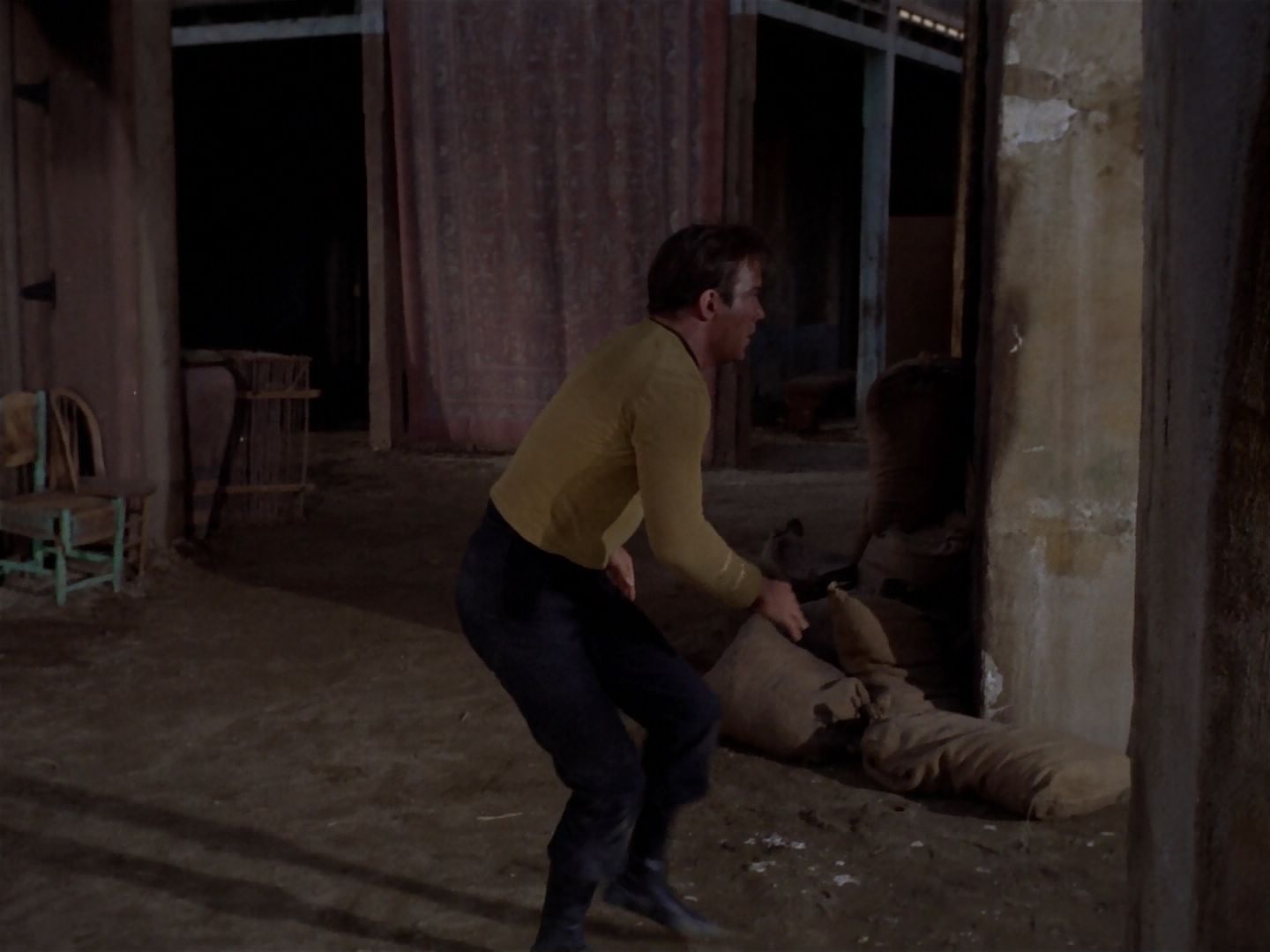 ariane179254_StarTrek_2x23_TheOmegaGlory_2167.jpg