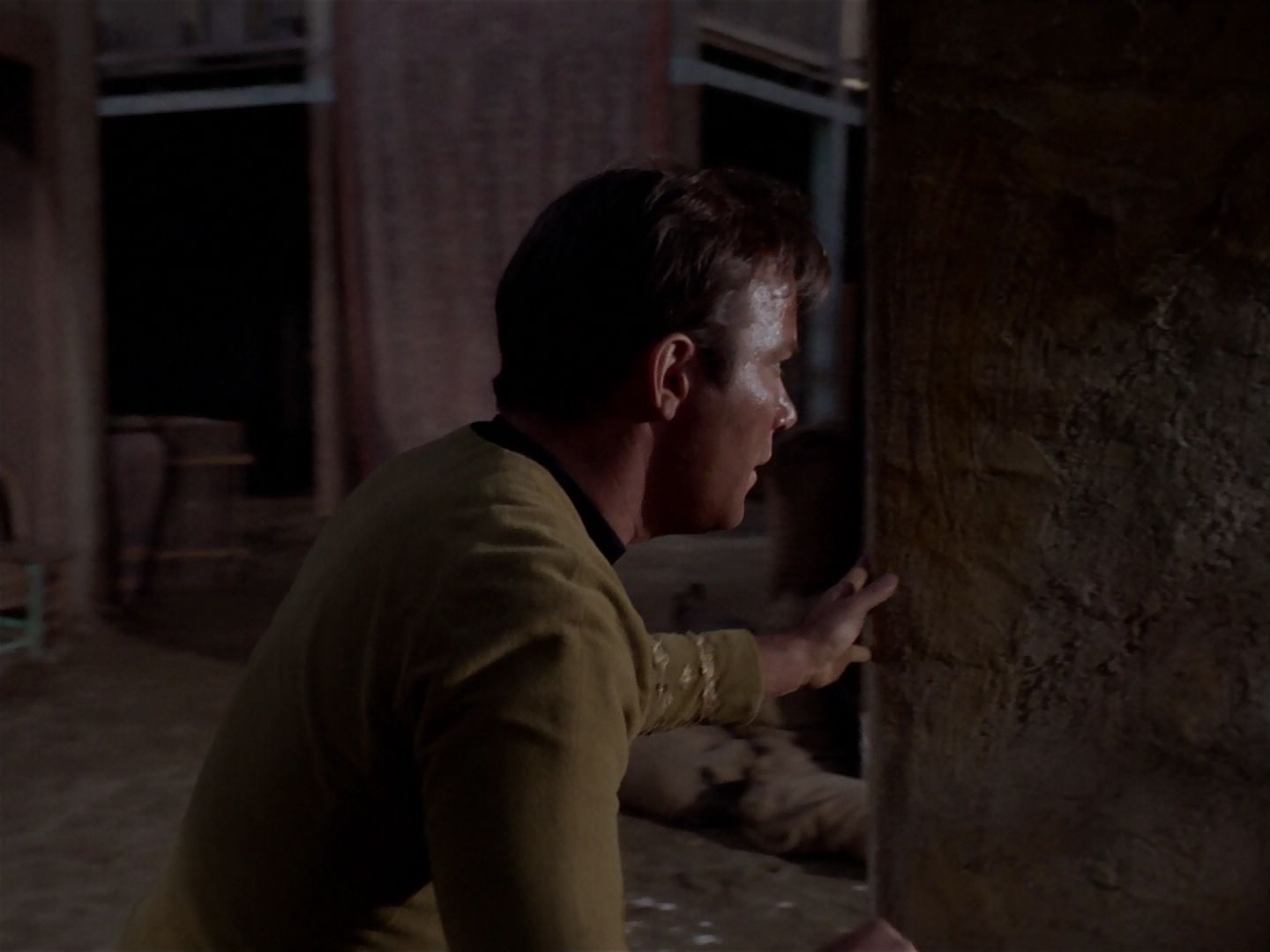 ariane179254_StarTrek_2x23_TheOmegaGlory_2171.jpg