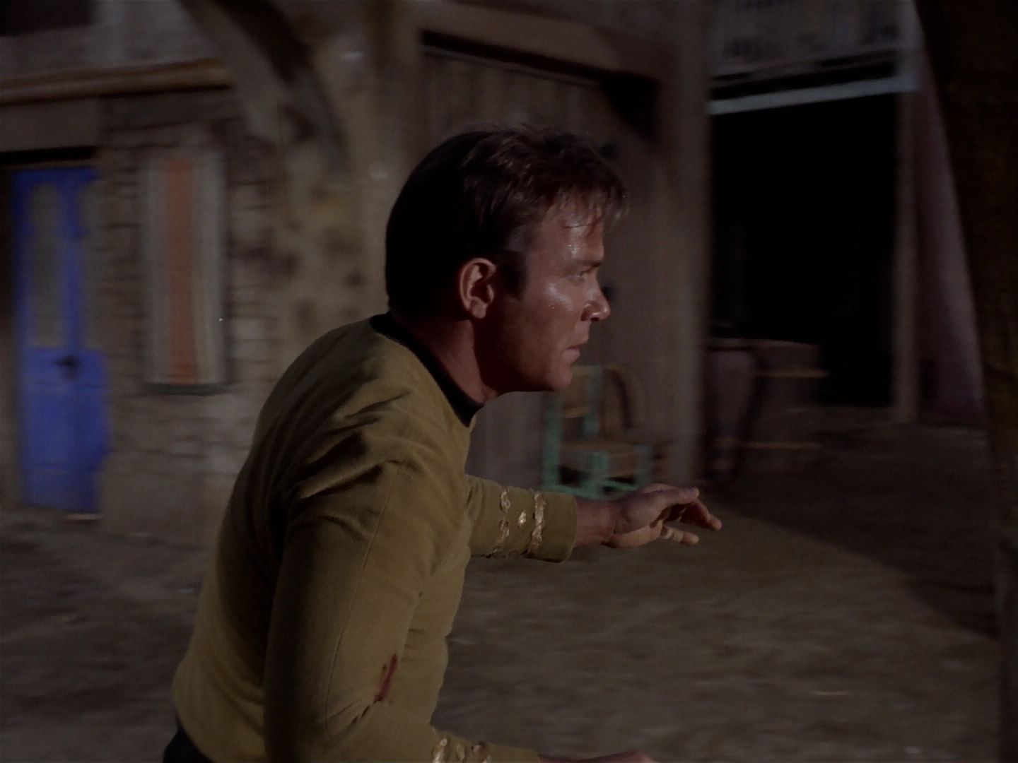 ariane179254_StarTrek_2x23_TheOmegaGlory_2172.jpg