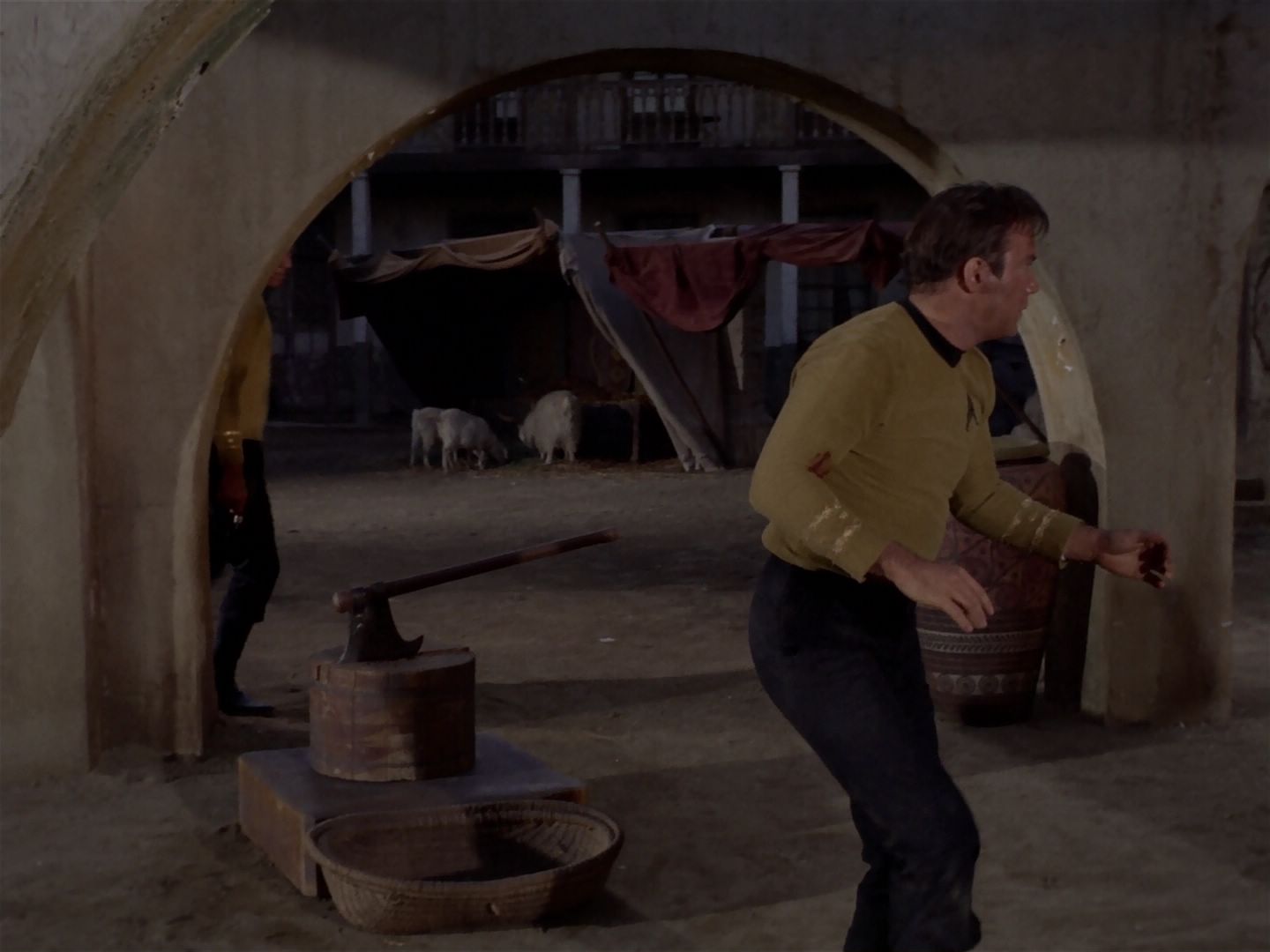 ariane179254_StarTrek_2x23_TheOmegaGlory_2175.jpg