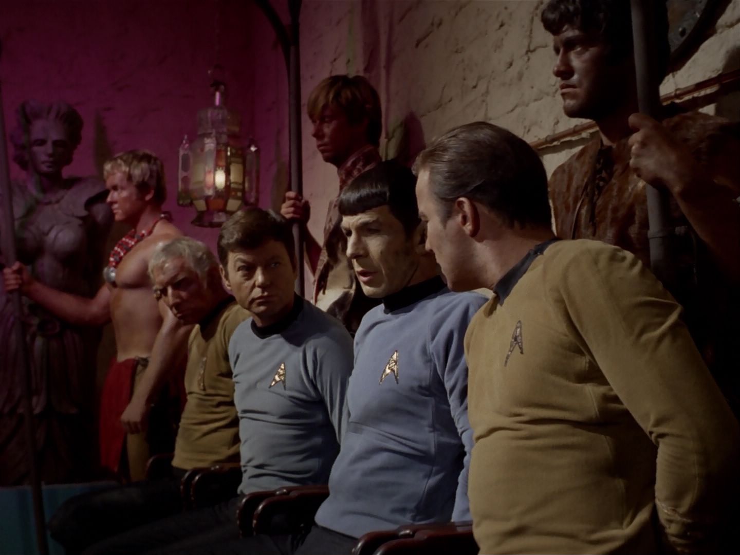 ariane179254_StarTrek_2x23_TheOmegaGlory_2252.jpg