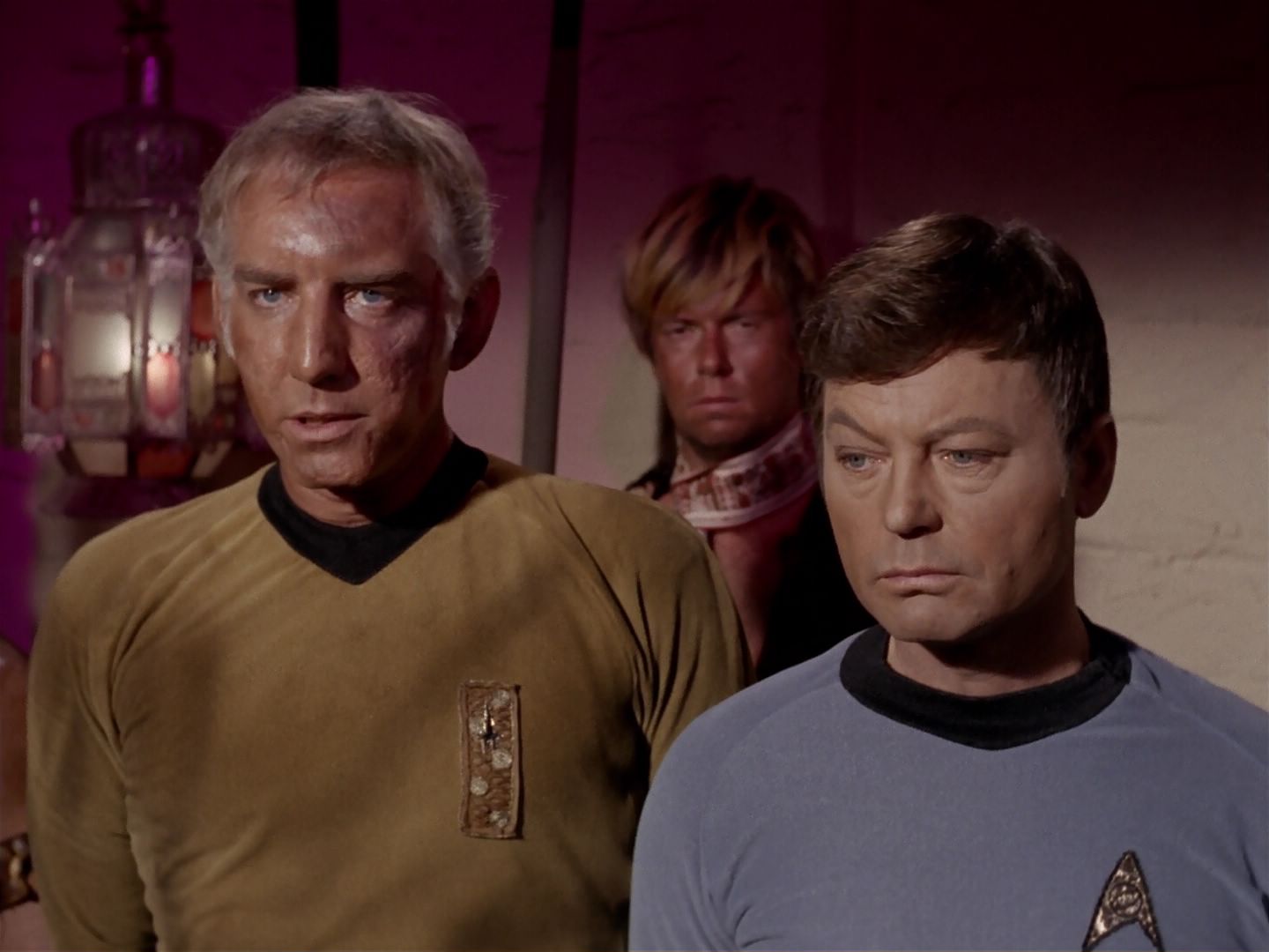 ariane179254_StarTrek_2x23_TheOmegaGlory_2425.jpg