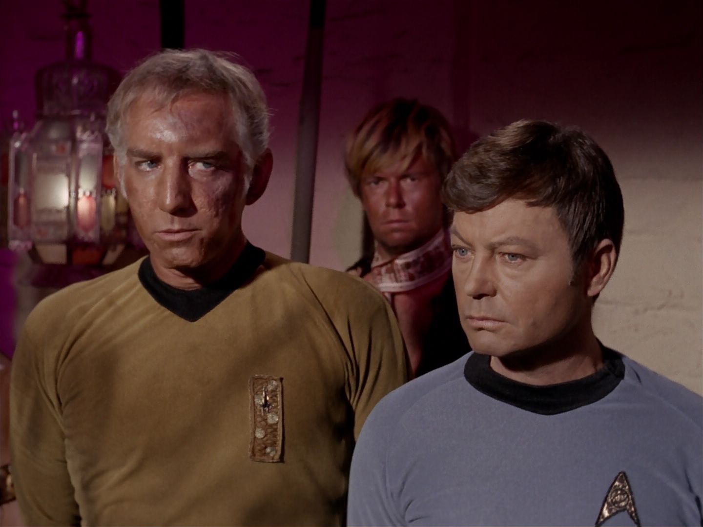 ariane179254_StarTrek_2x23_TheOmegaGlory_2428.jpg