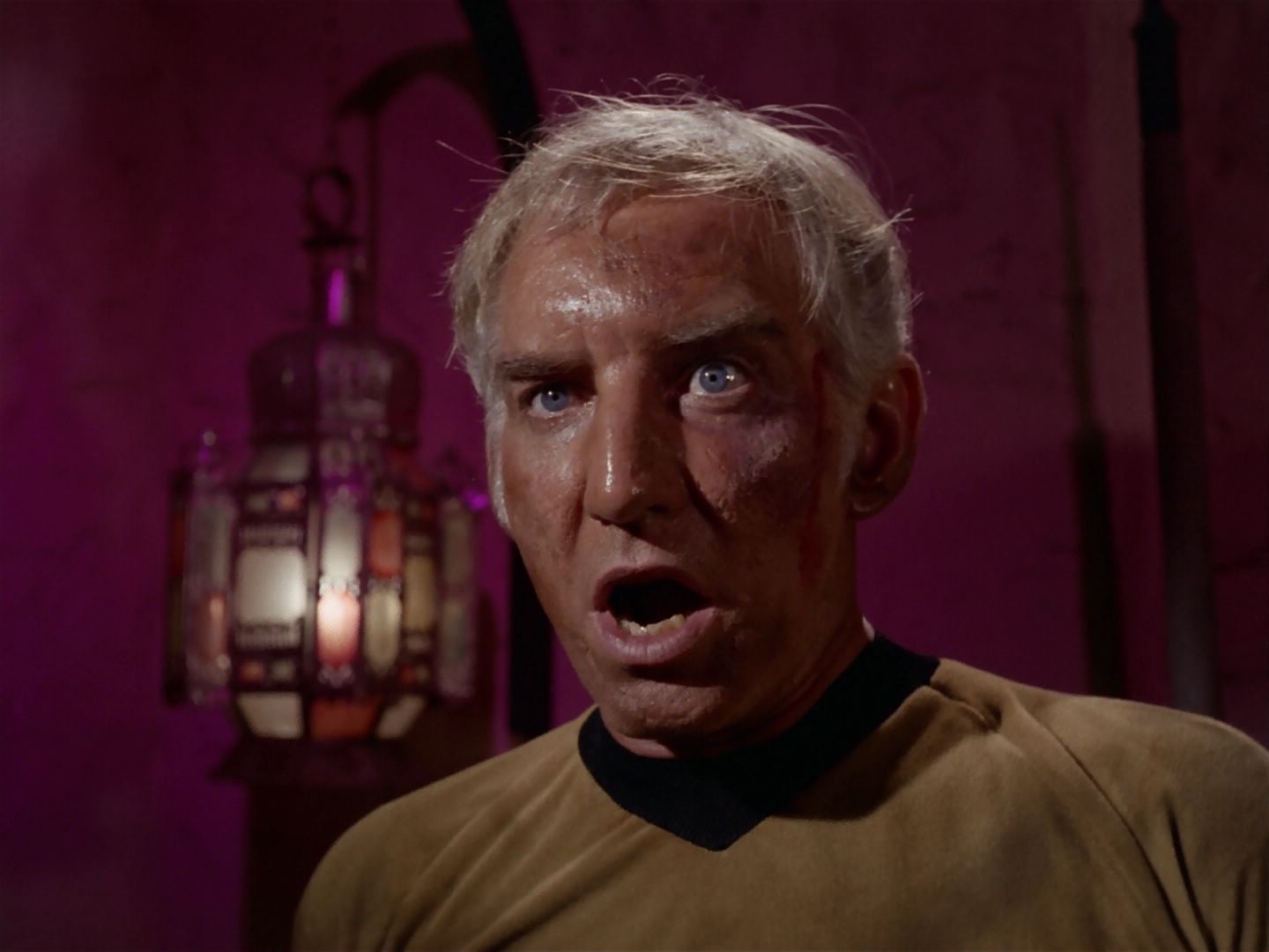ariane179254_StarTrek_2x23_TheOmegaGlory_2521.jpg
