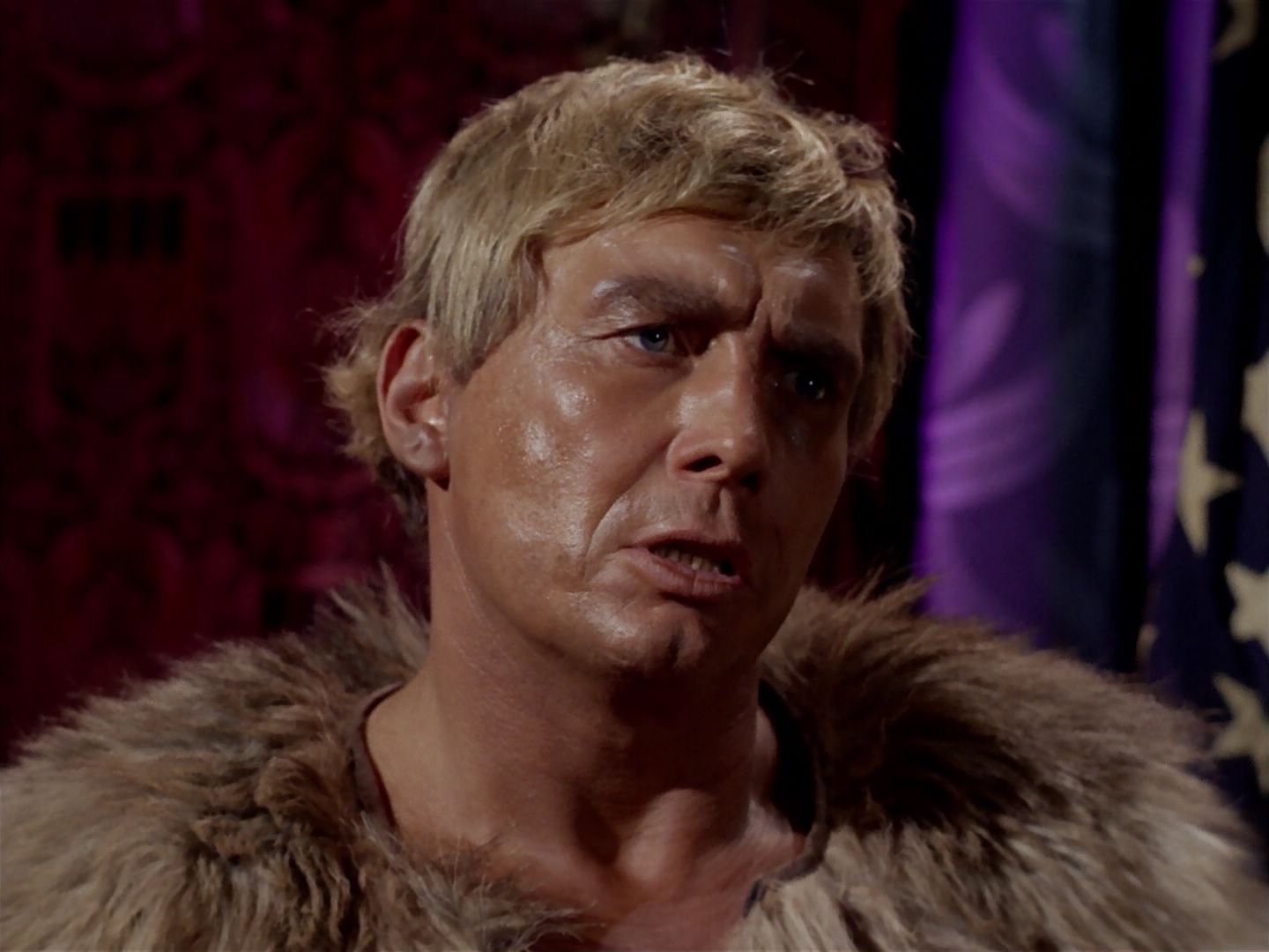 ariane179254_StarTrek_2x23_TheOmegaGlory_2542.jpg