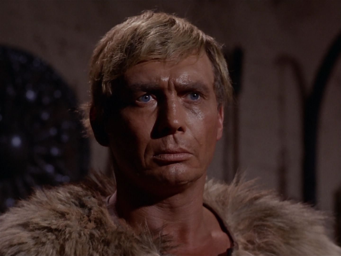 ariane179254_StarTrek_2x23_TheOmegaGlory_2713.jpg
