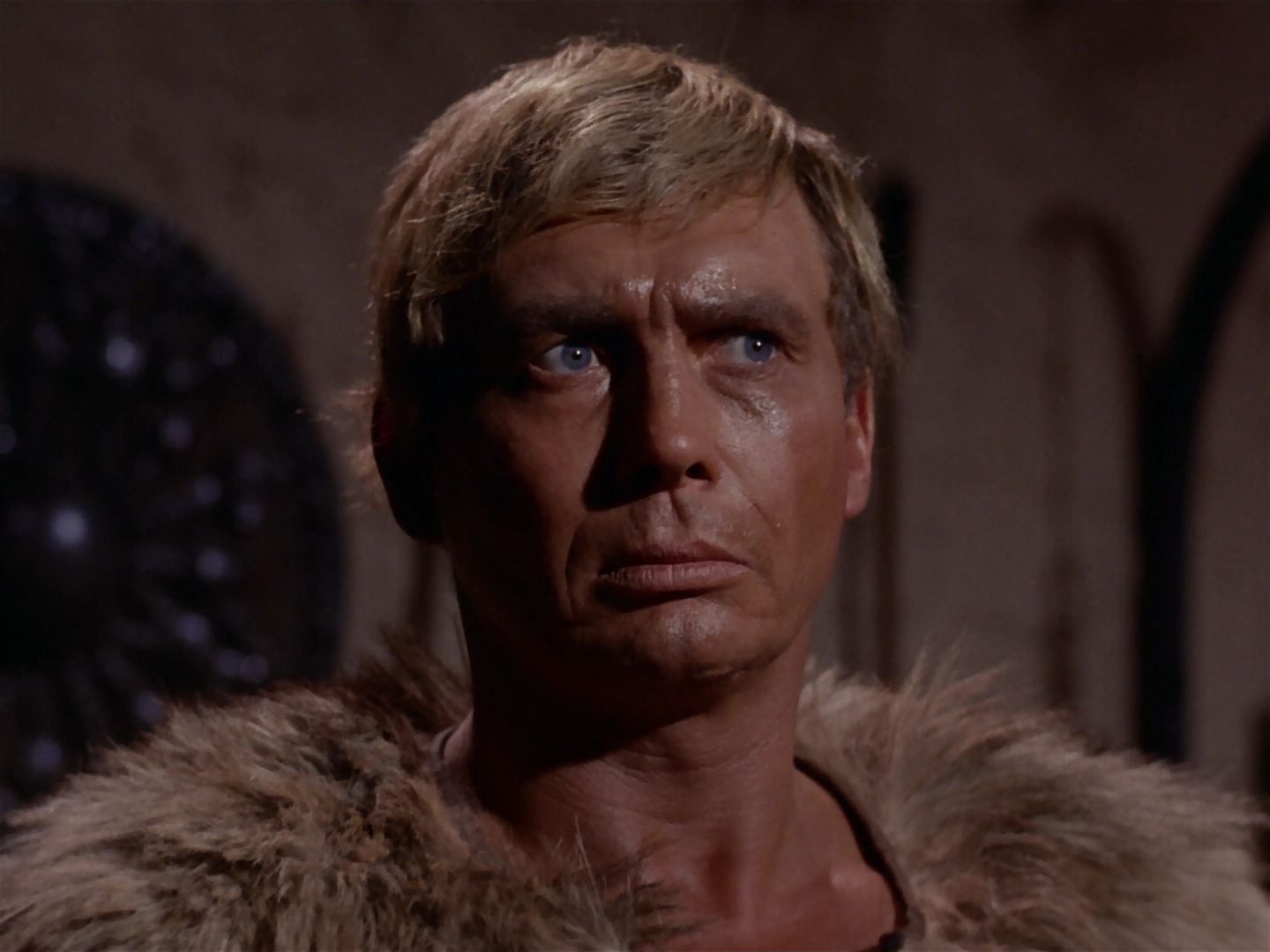ariane179254_StarTrek_2x23_TheOmegaGlory_2737.jpg
