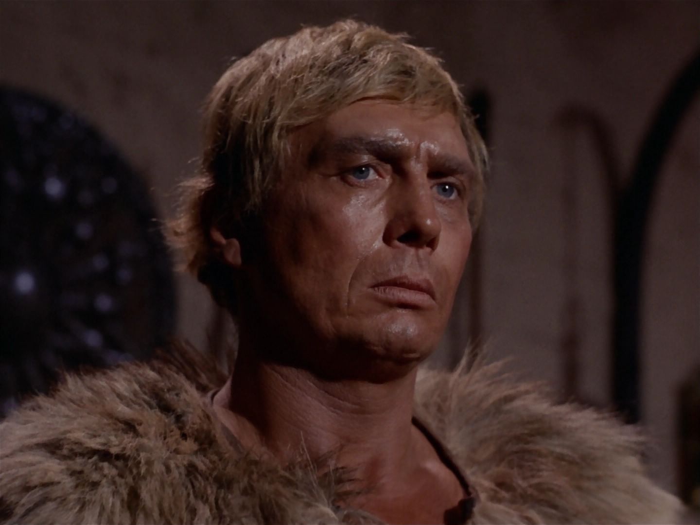 ariane179254_StarTrek_2x23_TheOmegaGlory_2749.jpg