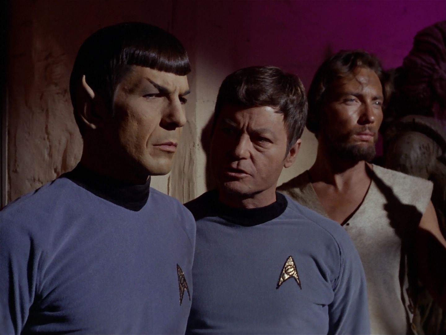 ariane179254_StarTrek_2x23_TheOmegaGlory_2838.jpg