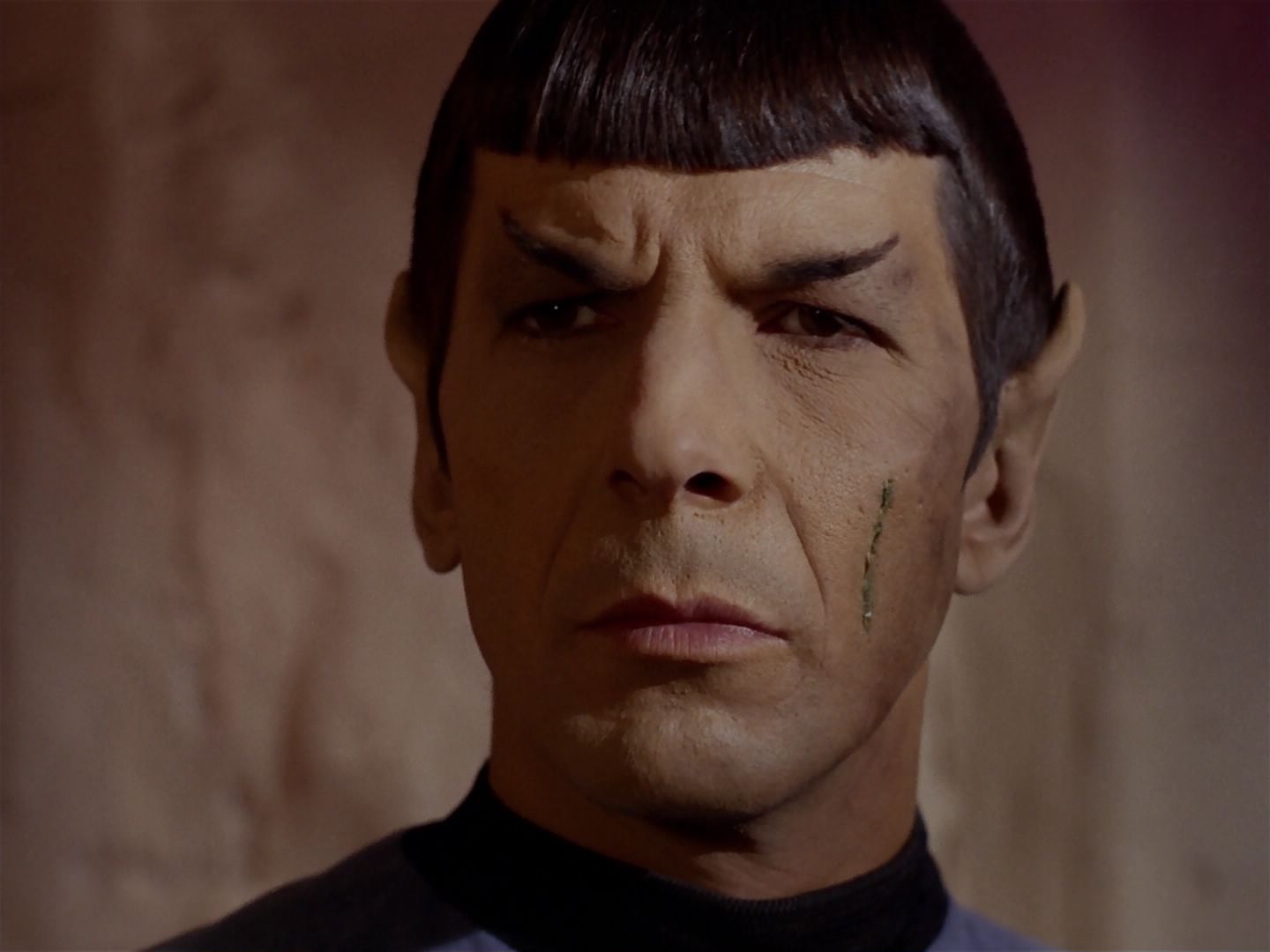 ariane179254_StarTrek_2x23_TheOmegaGlory_2854.jpg