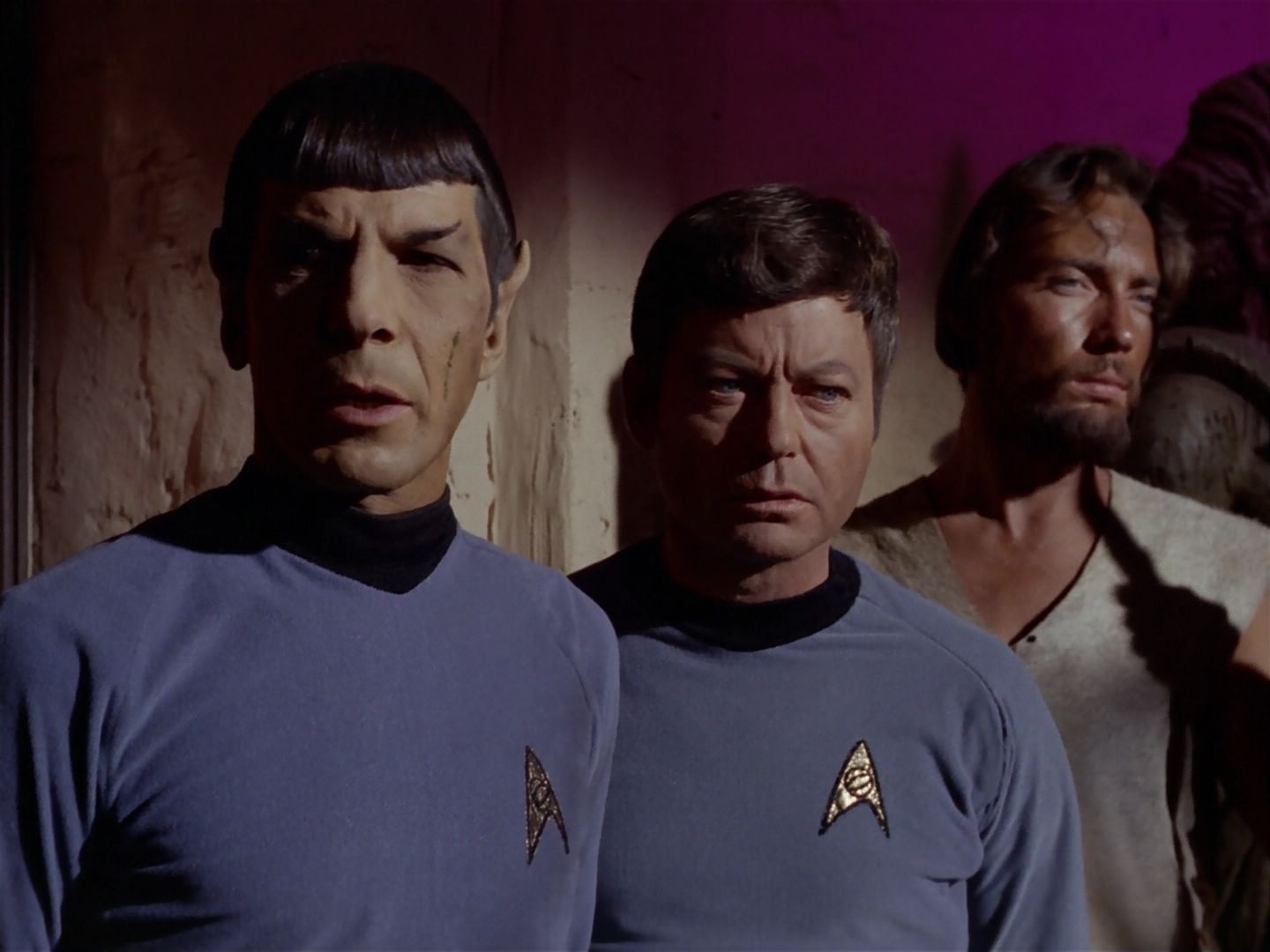 ariane179254_StarTrek_2x23_TheOmegaGlory_2860.jpg