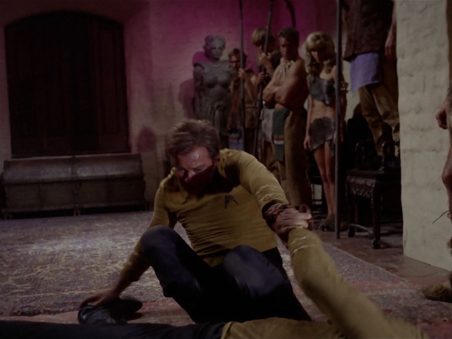 ariane179254_StarTrek_2x23_TheOmegaGlory_2875.jpg