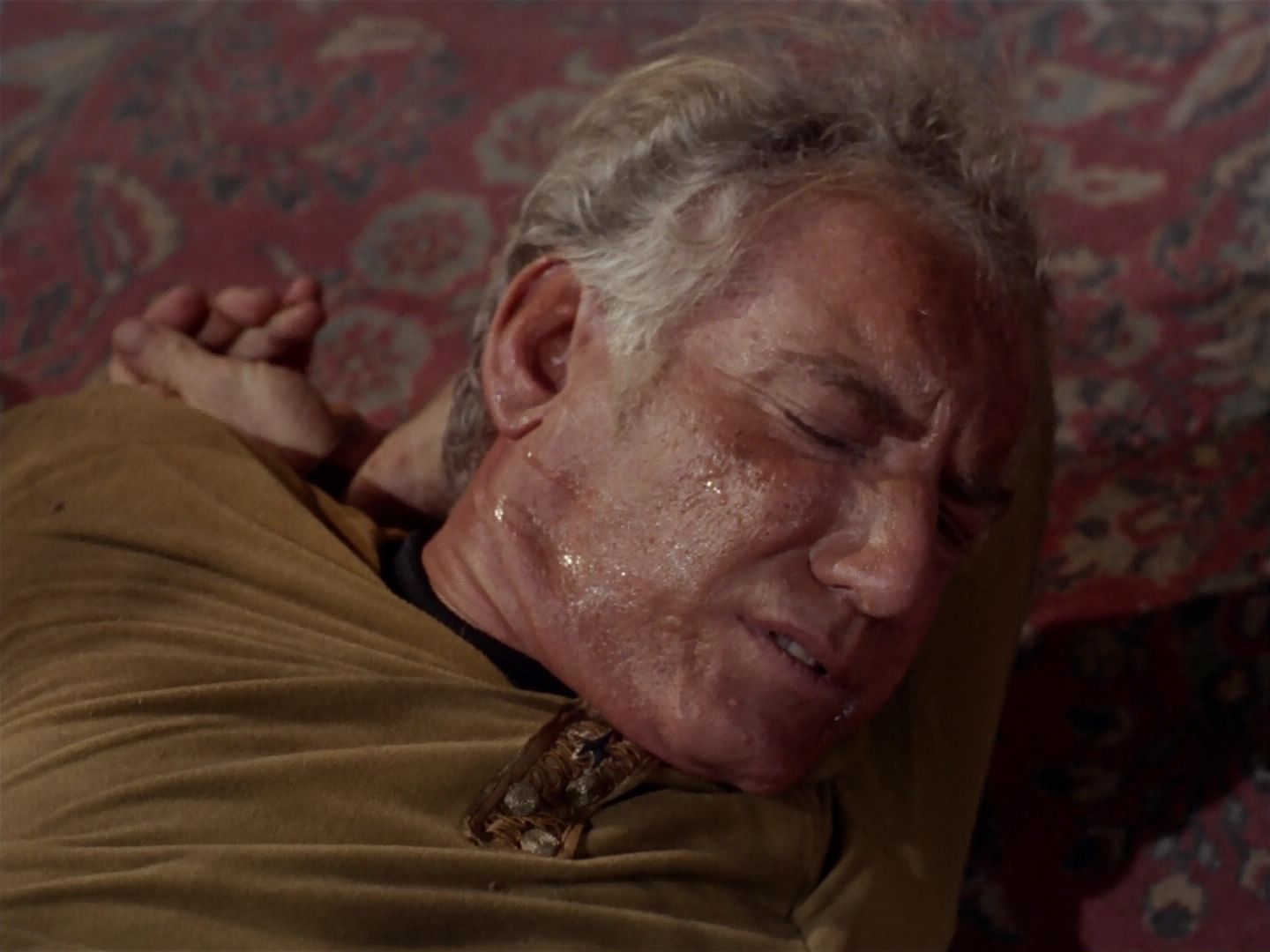 ariane179254_StarTrek_2x23_TheOmegaGlory_2951.jpg