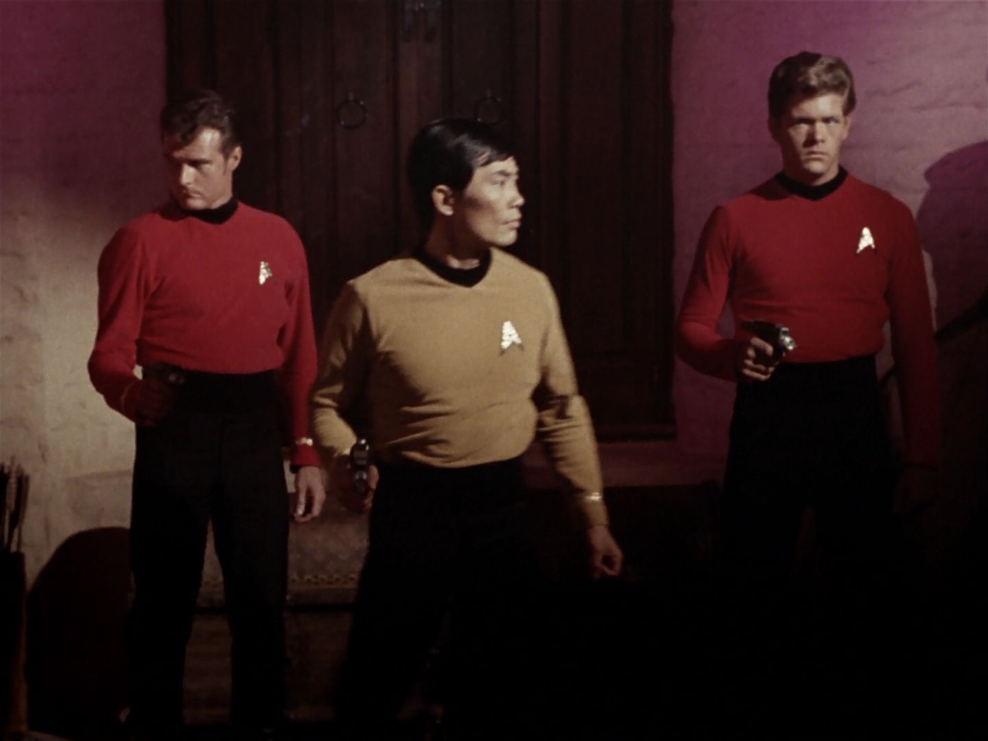 ariane179254_StarTrek_2x23_TheOmegaGlory_2984.jpg