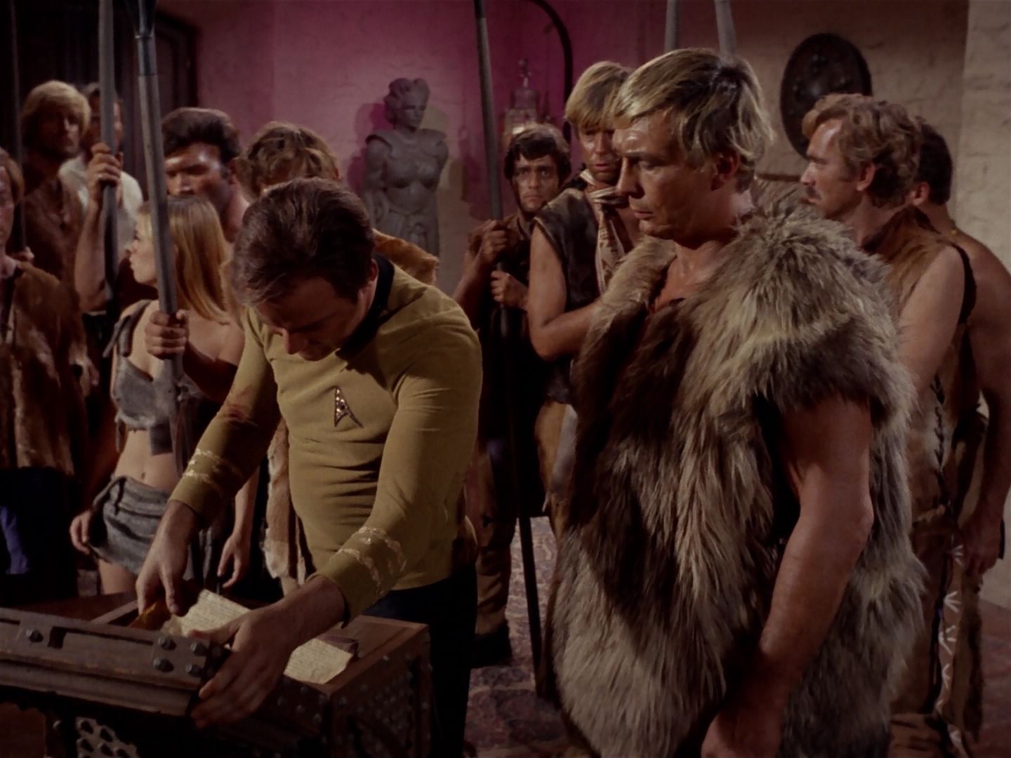 ariane179254_StarTrek_2x23_TheOmegaGlory_3047.jpg