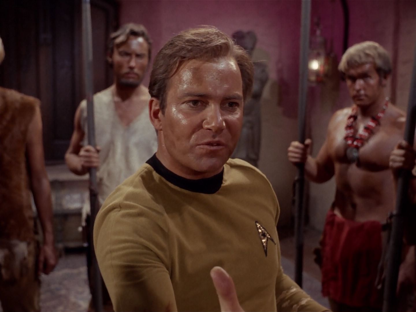 ariane179254_StarTrek_2x23_TheOmegaGlory_3117.jpg