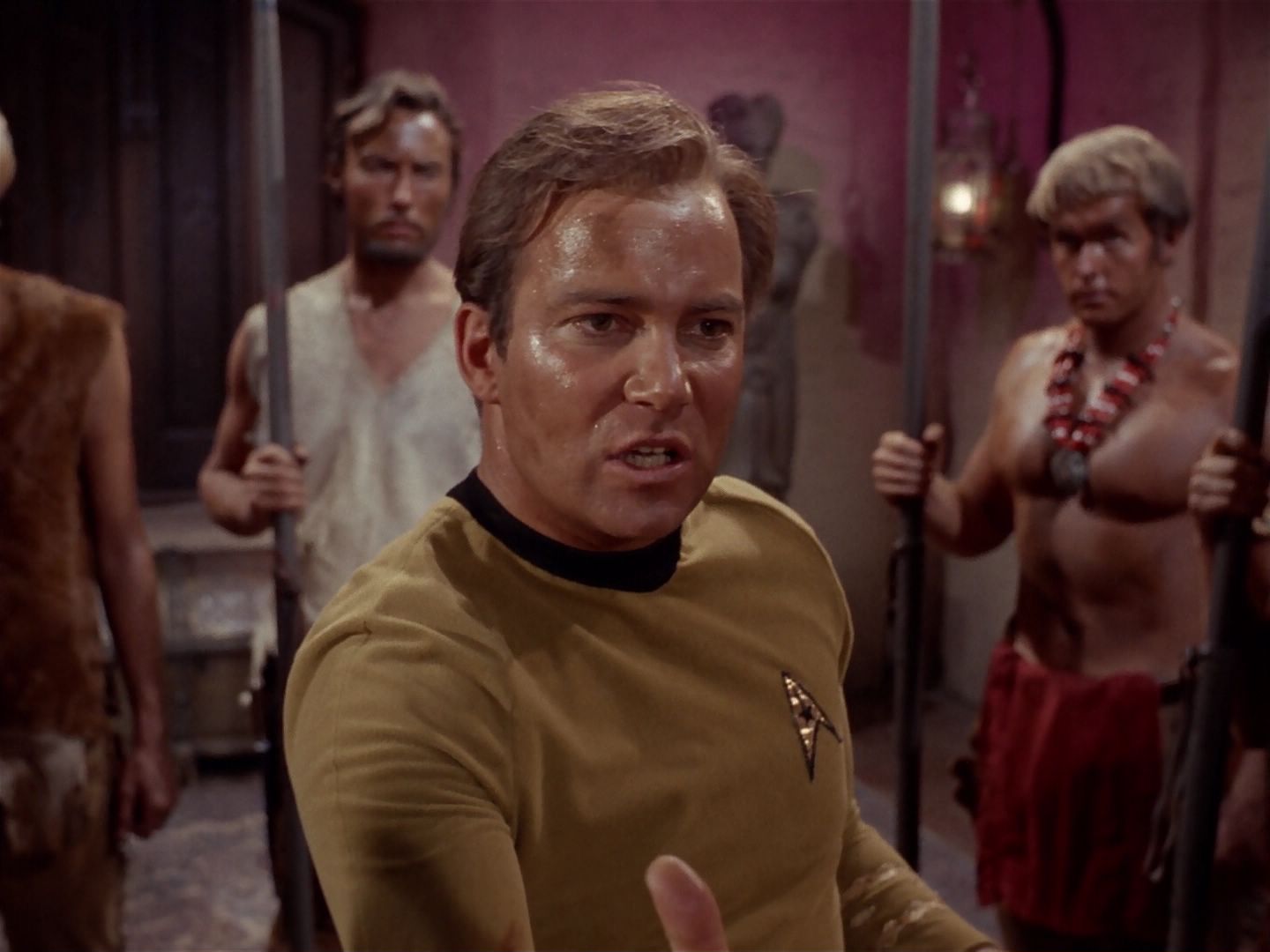 ariane179254_StarTrek_2x23_TheOmegaGlory_3118.jpg