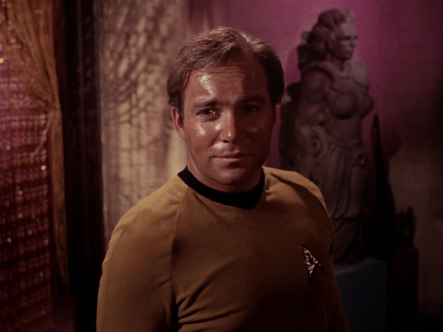 ariane179254_StarTrek_2x23_TheOmegaGlory_3215.jpg